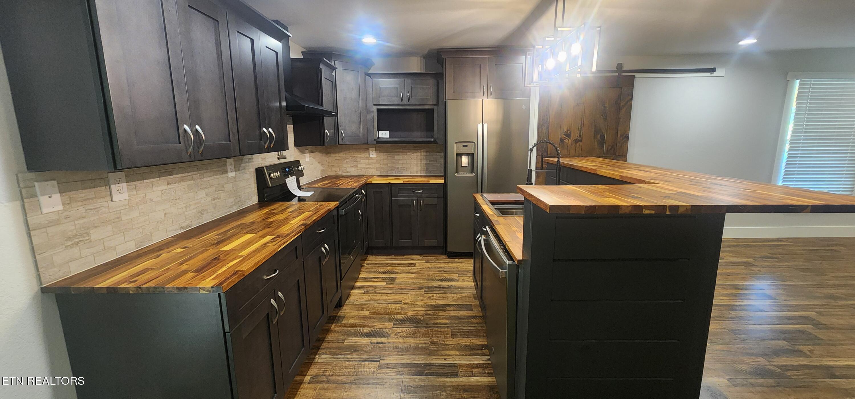 287 Shady Lane Oneida TN 37841