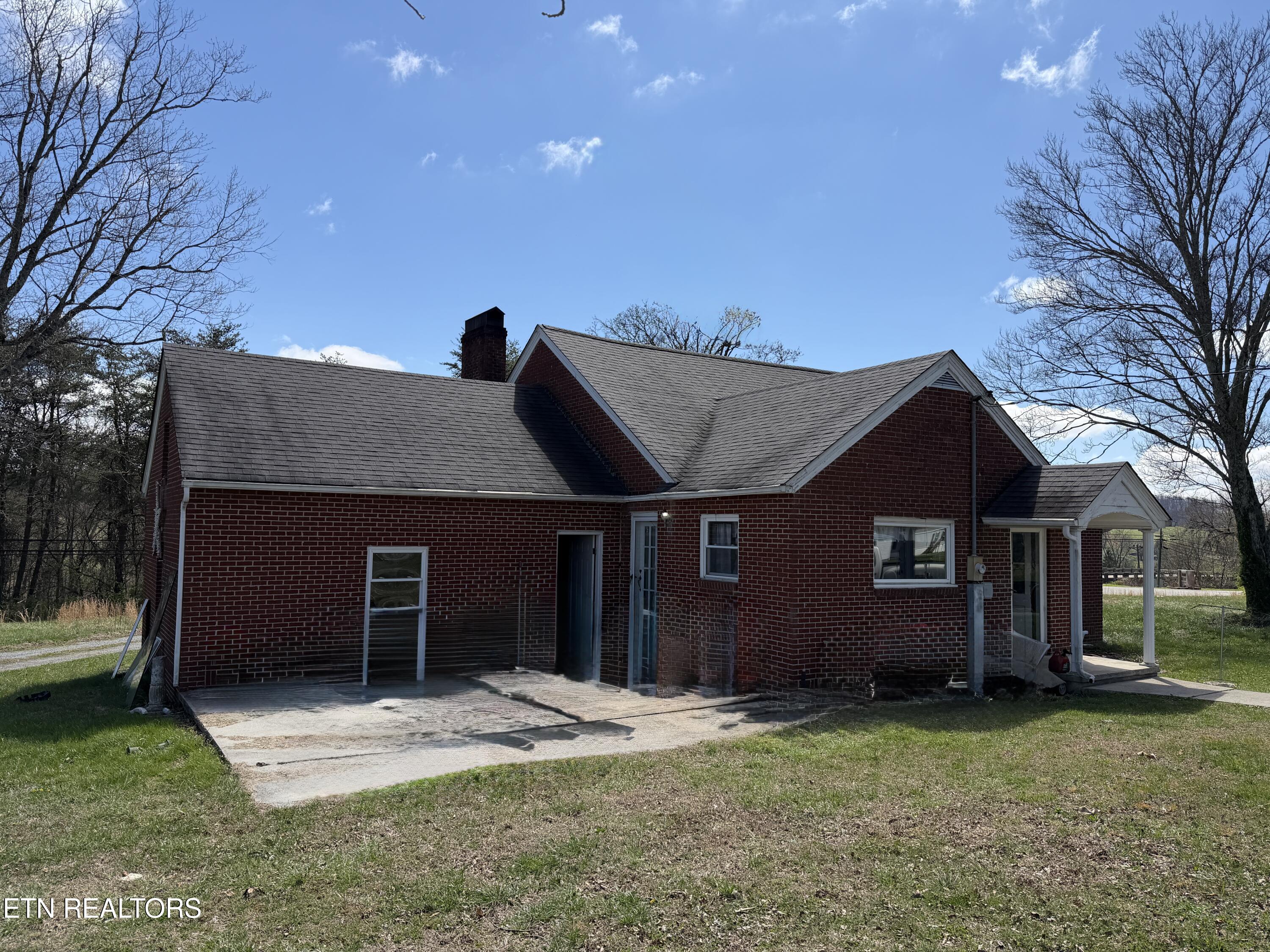 510 S Broad Street New Tazewell TN 37825