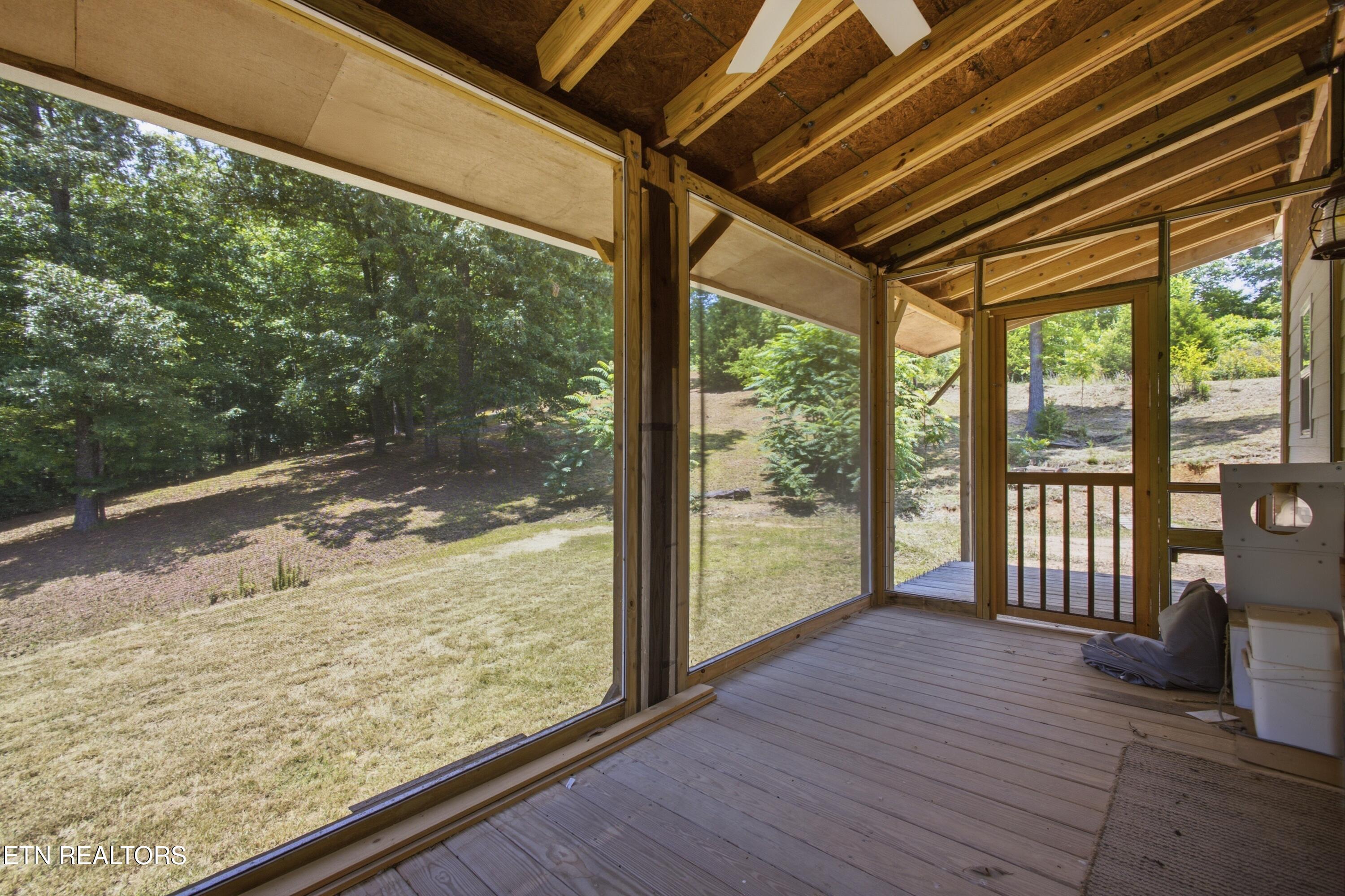 230 Windcrest Lane Harriman TN 37748