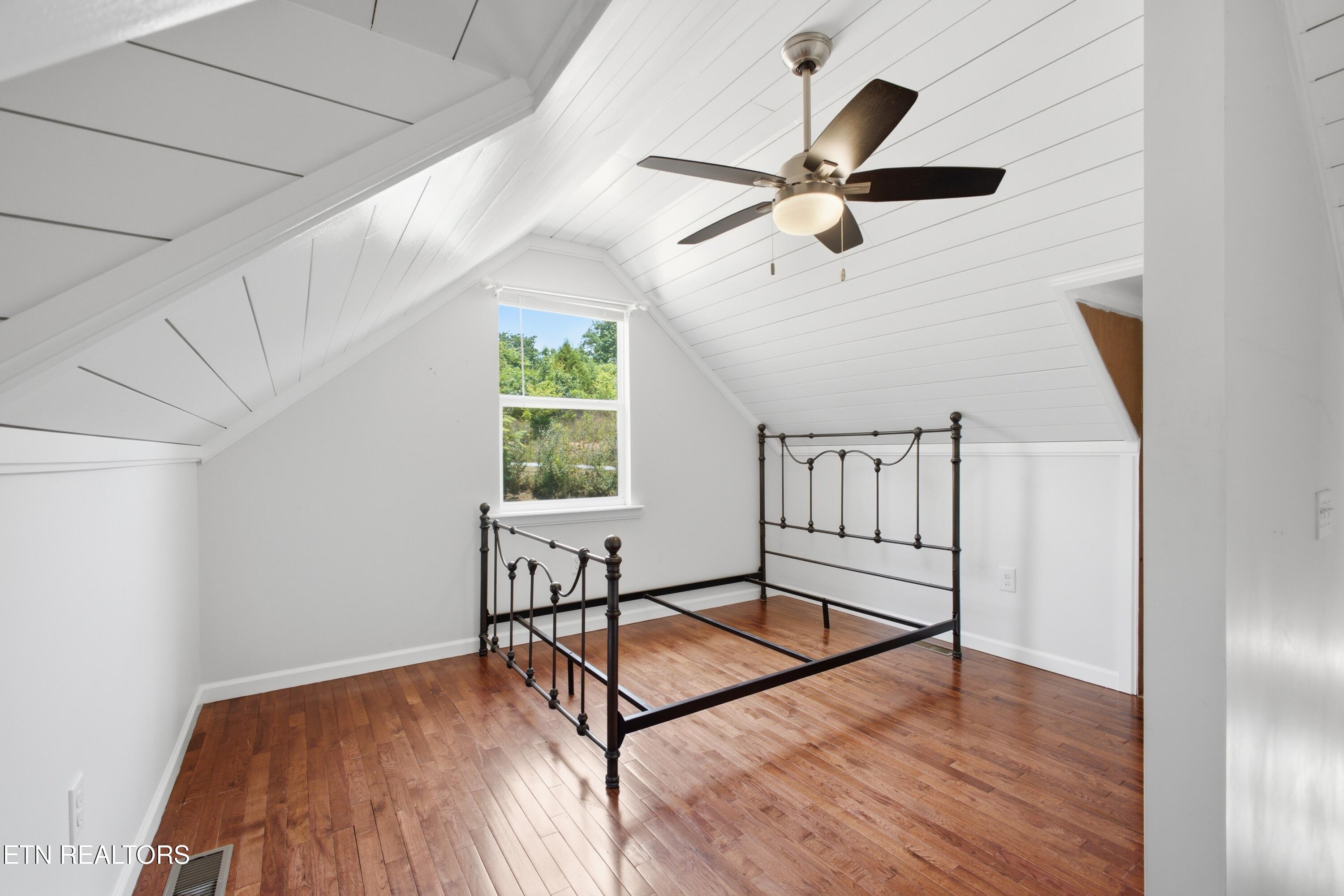 230 Windcrest Lane Harriman TN 37748