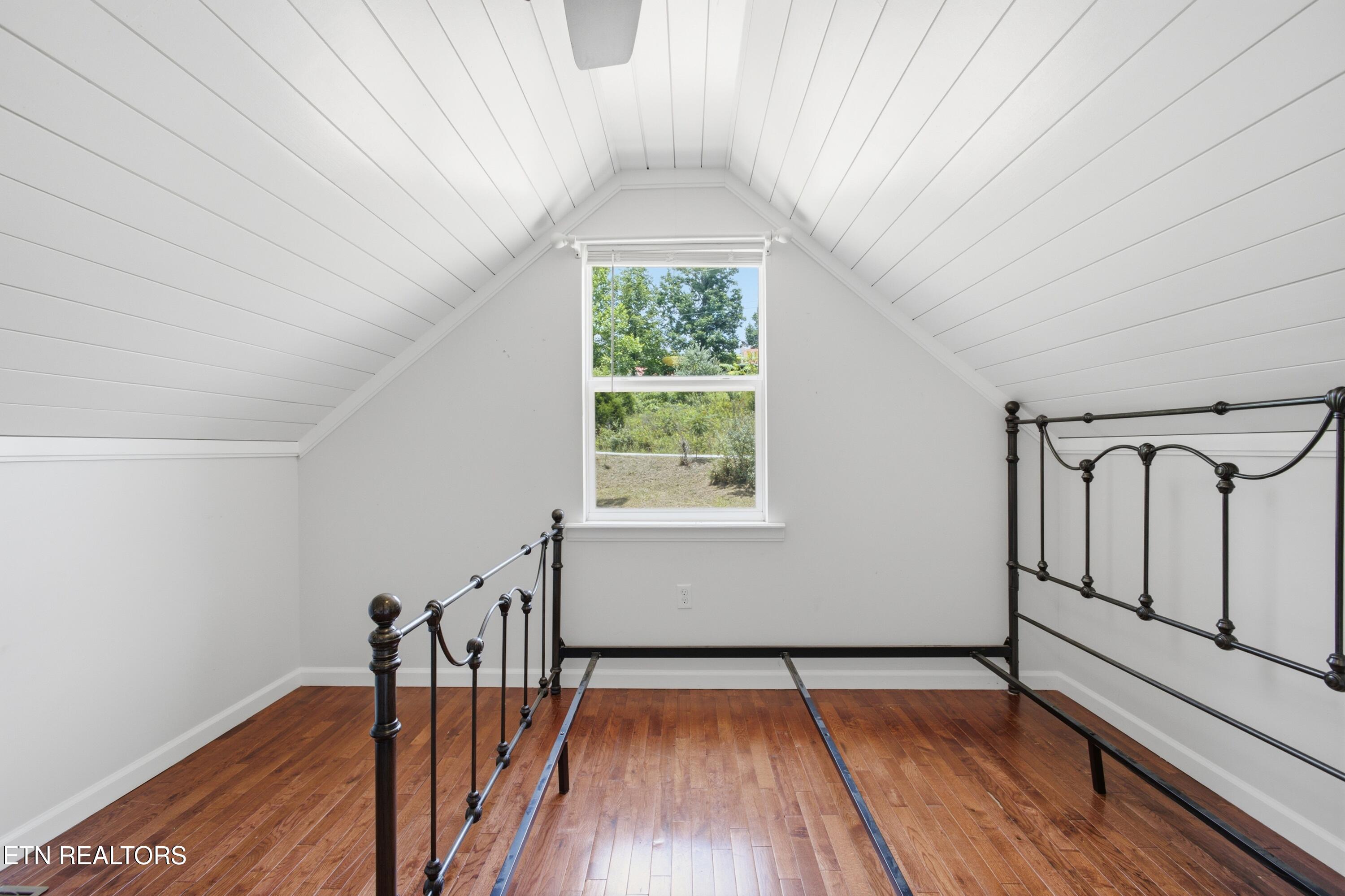 230 Windcrest Lane Harriman TN 37748
