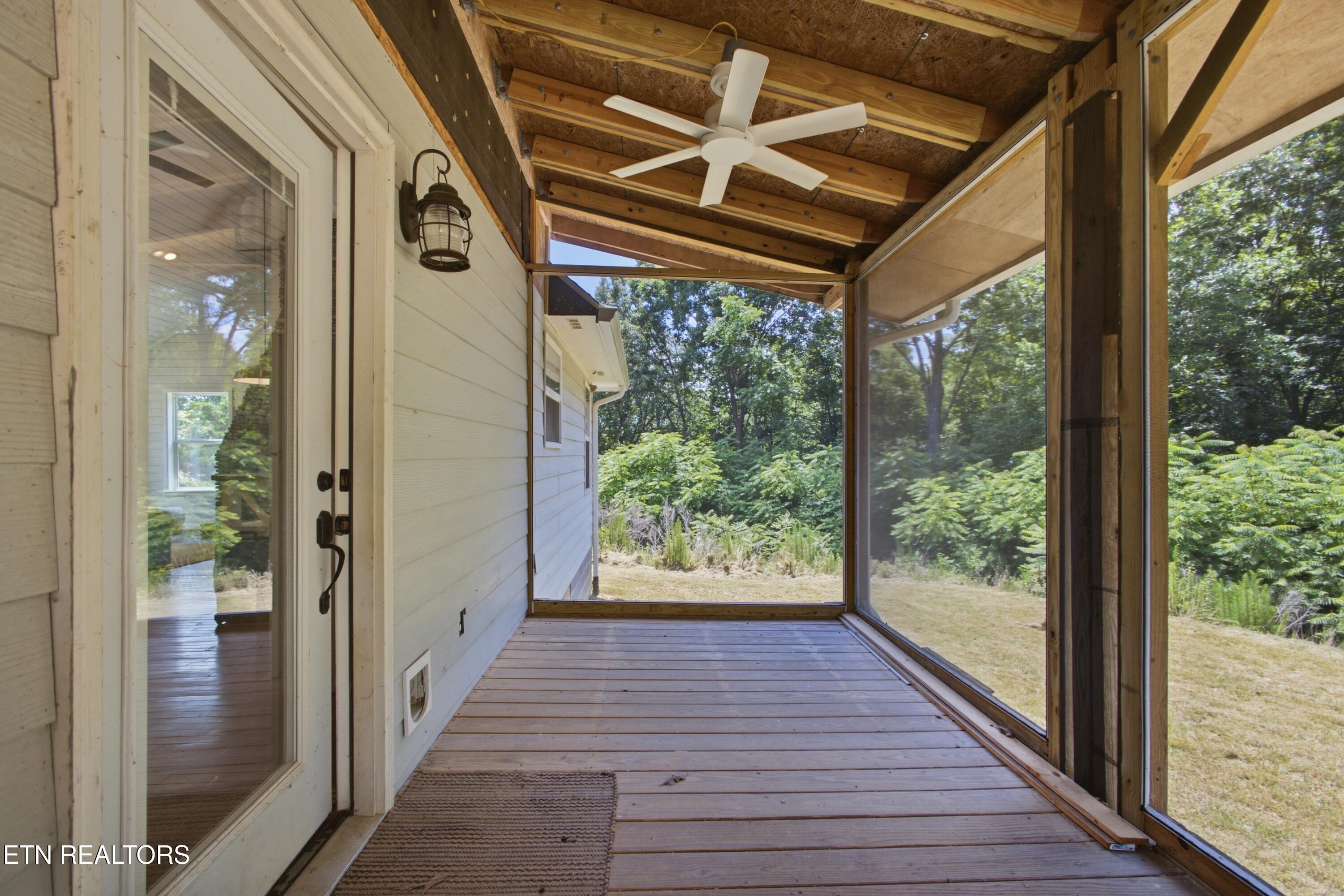 230 Windcrest Lane Harriman TN 37748