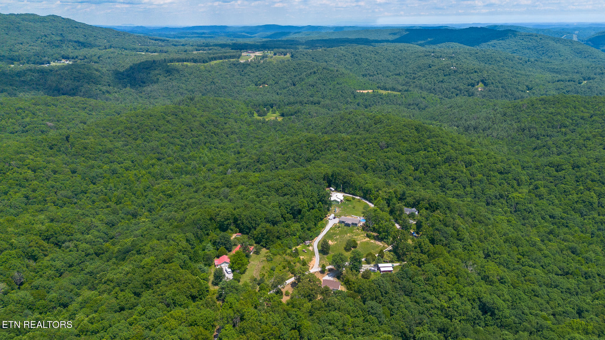 230 Windcrest Lane Harriman TN 37748