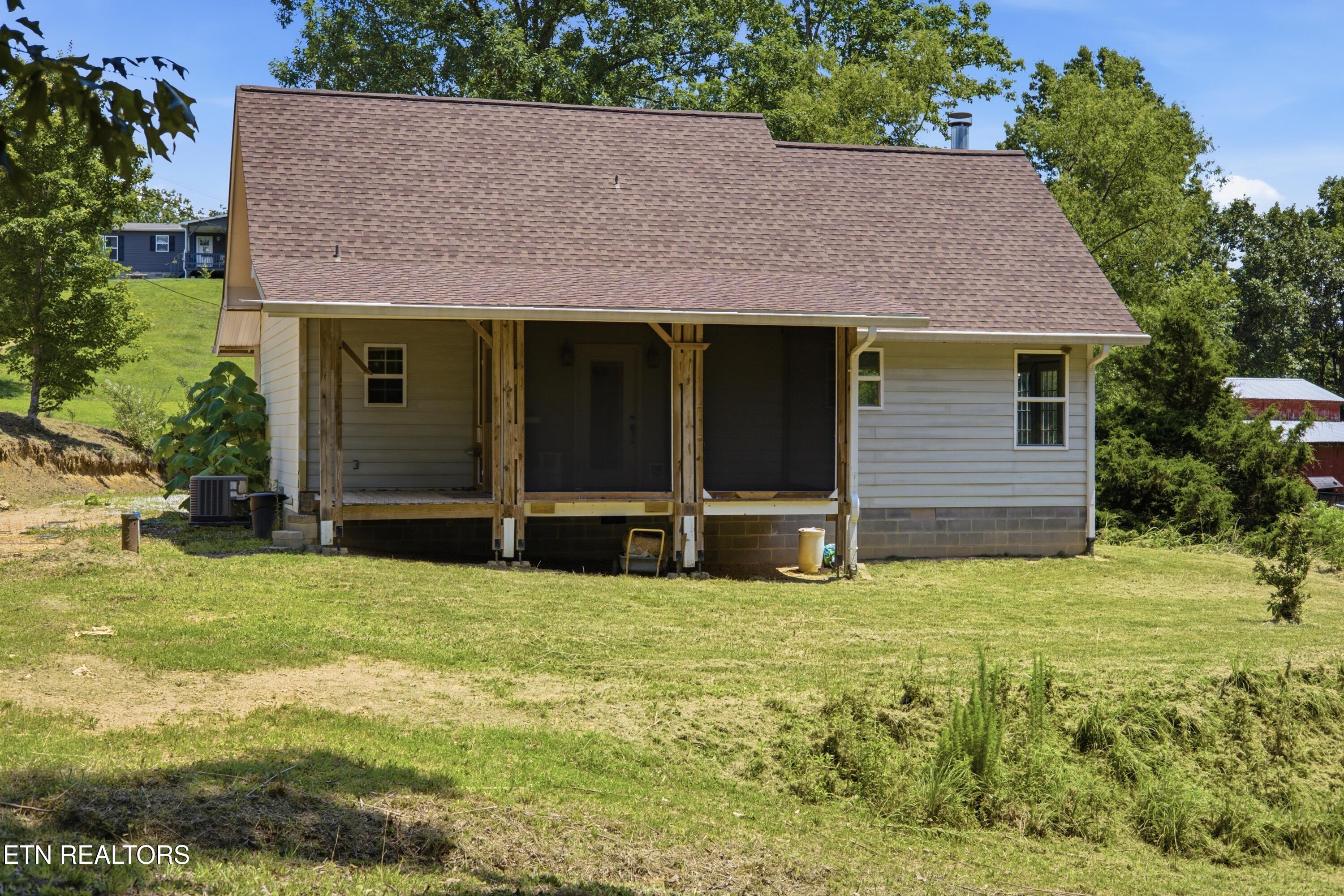 230 Windcrest Lane Harriman TN 37748