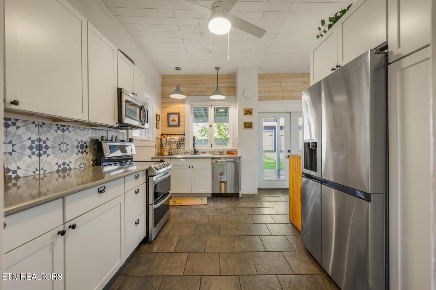 306 Dahlia Drive Knoxville TN 37918