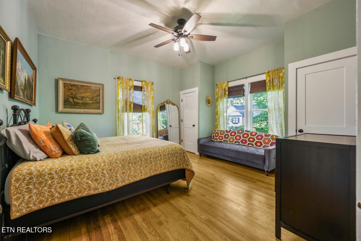 306 Dahlia Drive Knoxville TN 37918