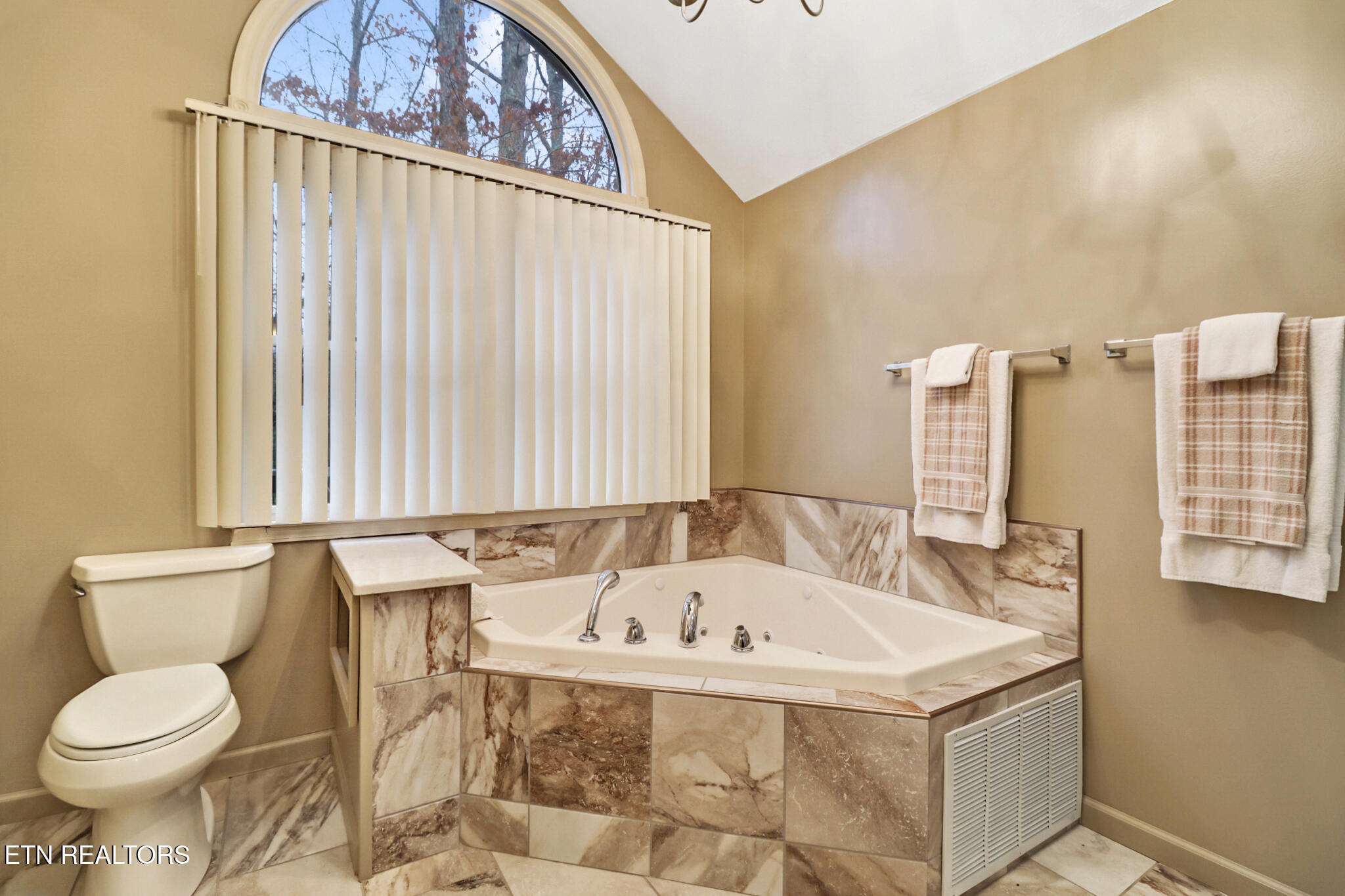 108 Kenwood Drive Fairfield Glade TN 38558