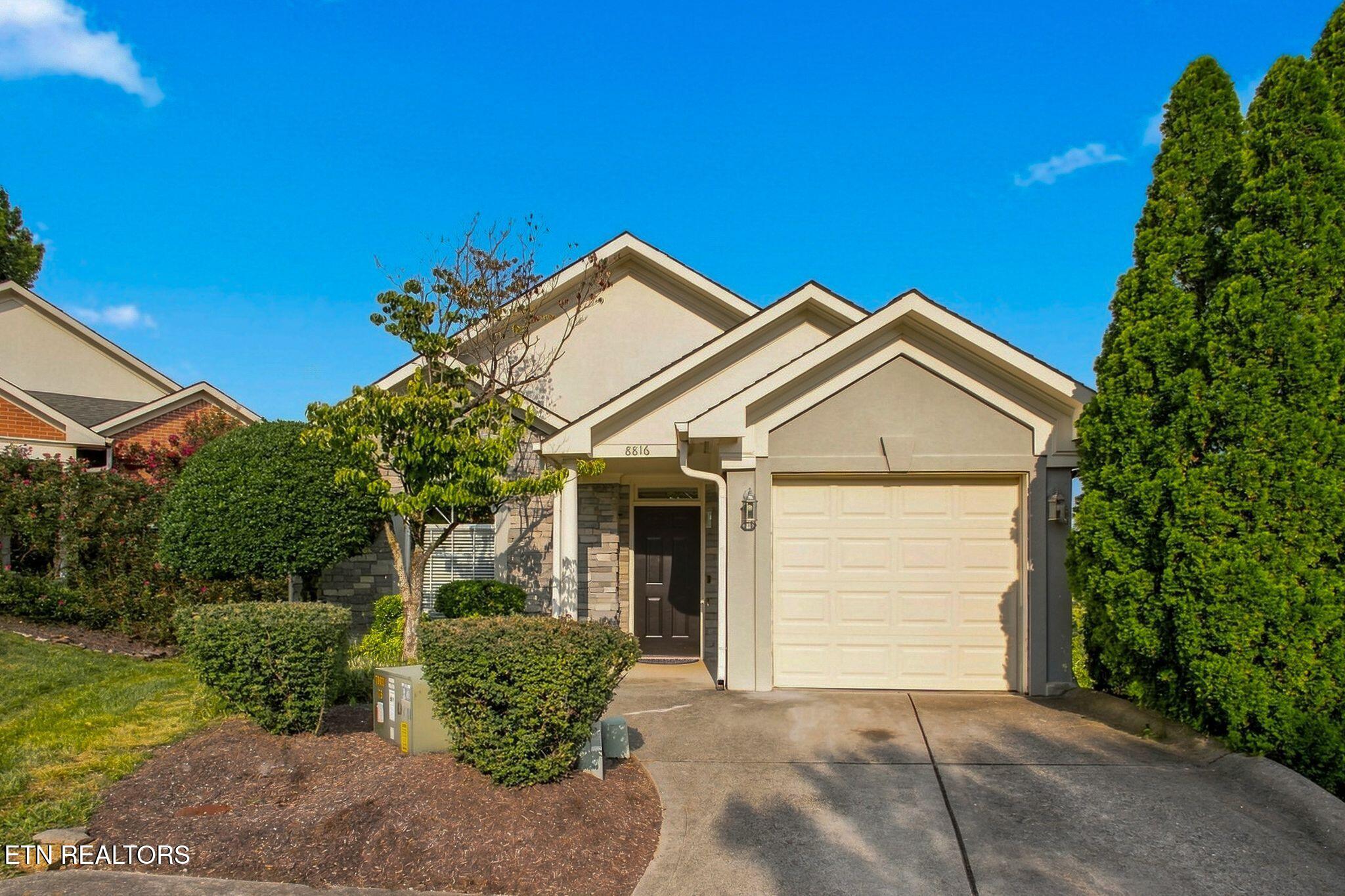 8816 Lennox View Way Knoxville TN 37923