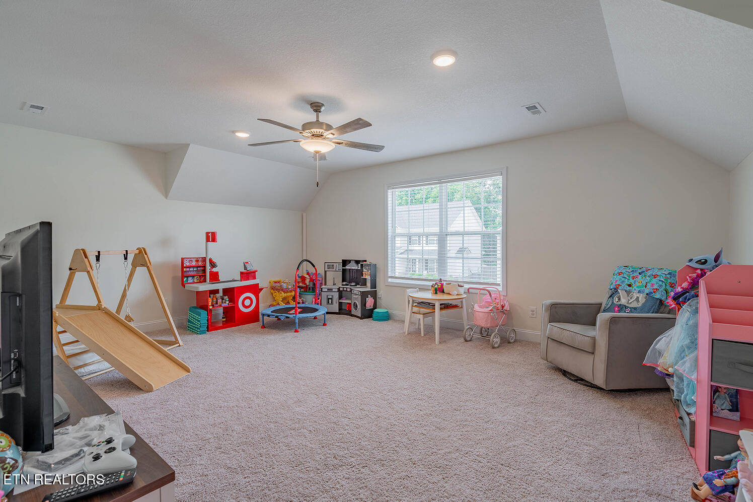 7645 Honey Oaks Road Corryton TN 37721