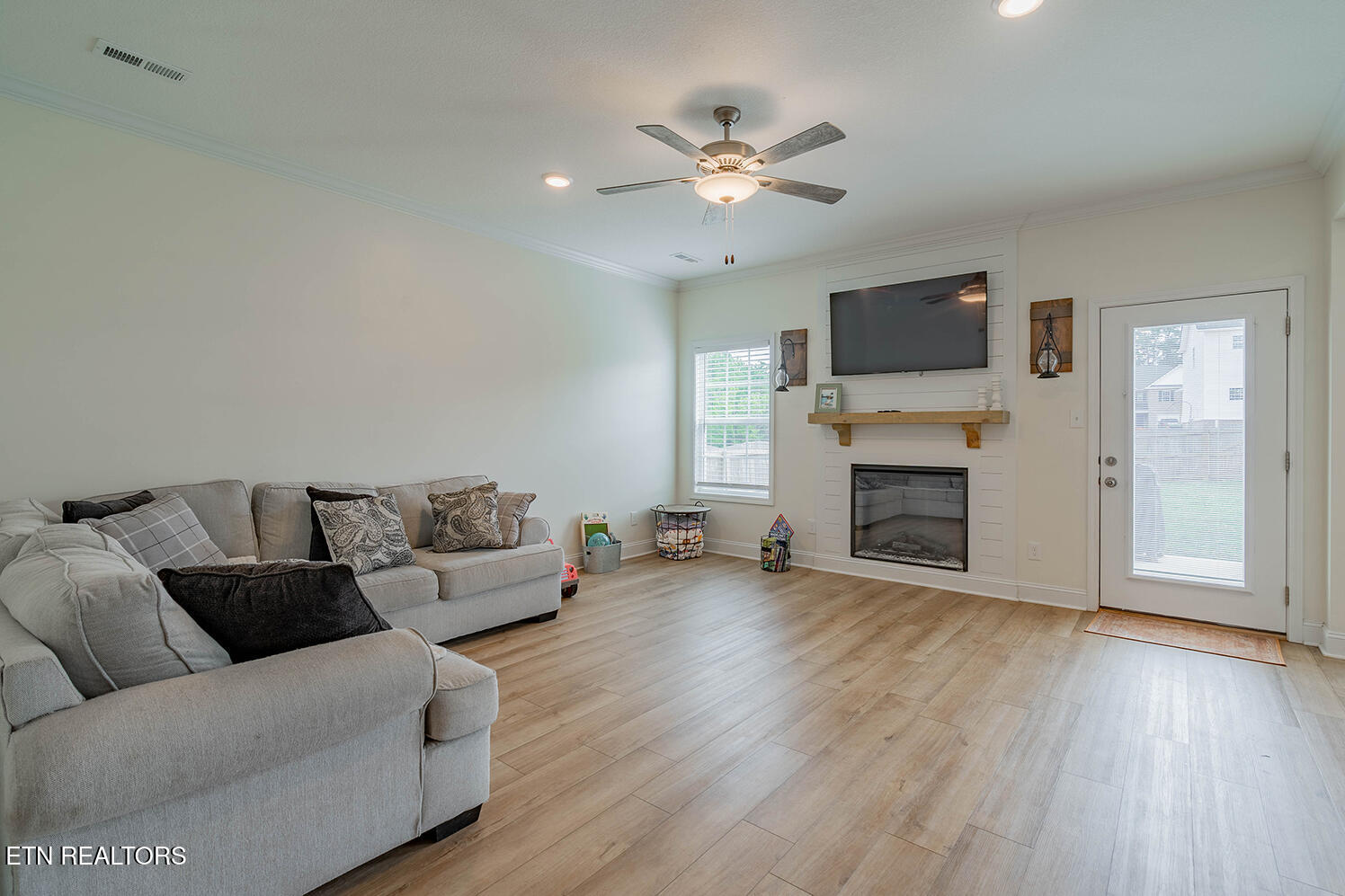 7645 Honey Oaks Road Corryton TN 37721
