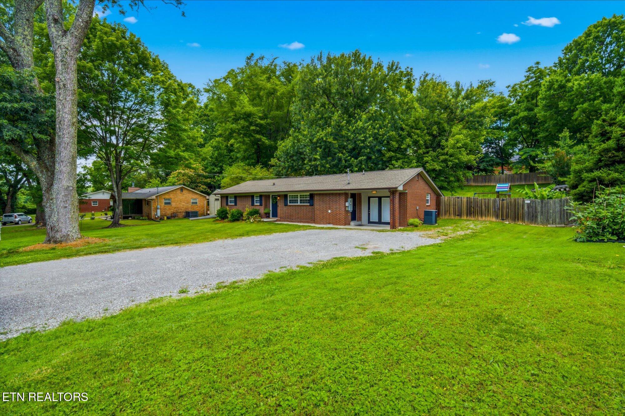 208 Early Drive Powell TN 37849