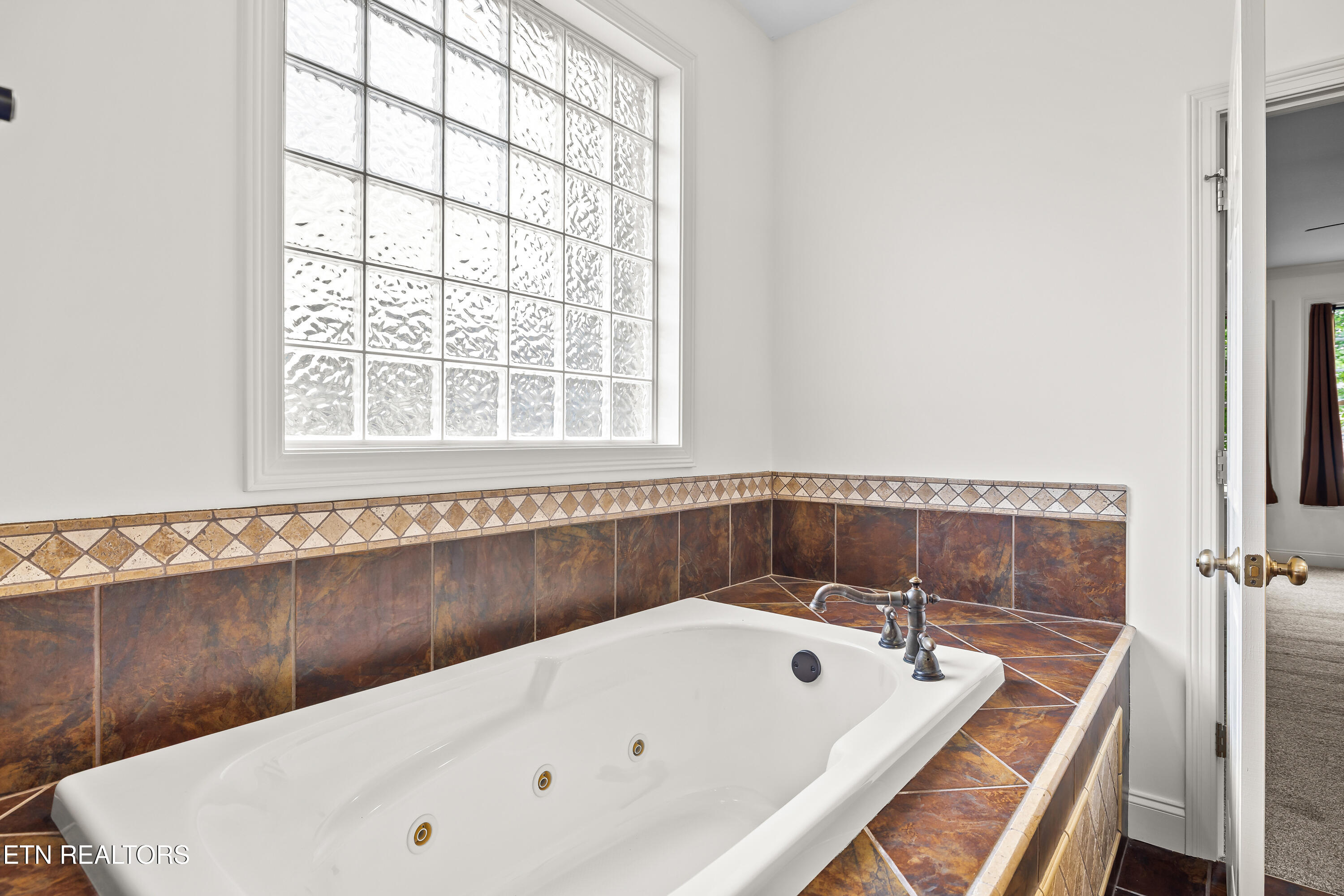 203 Heighton Court Alcoa TN 37701