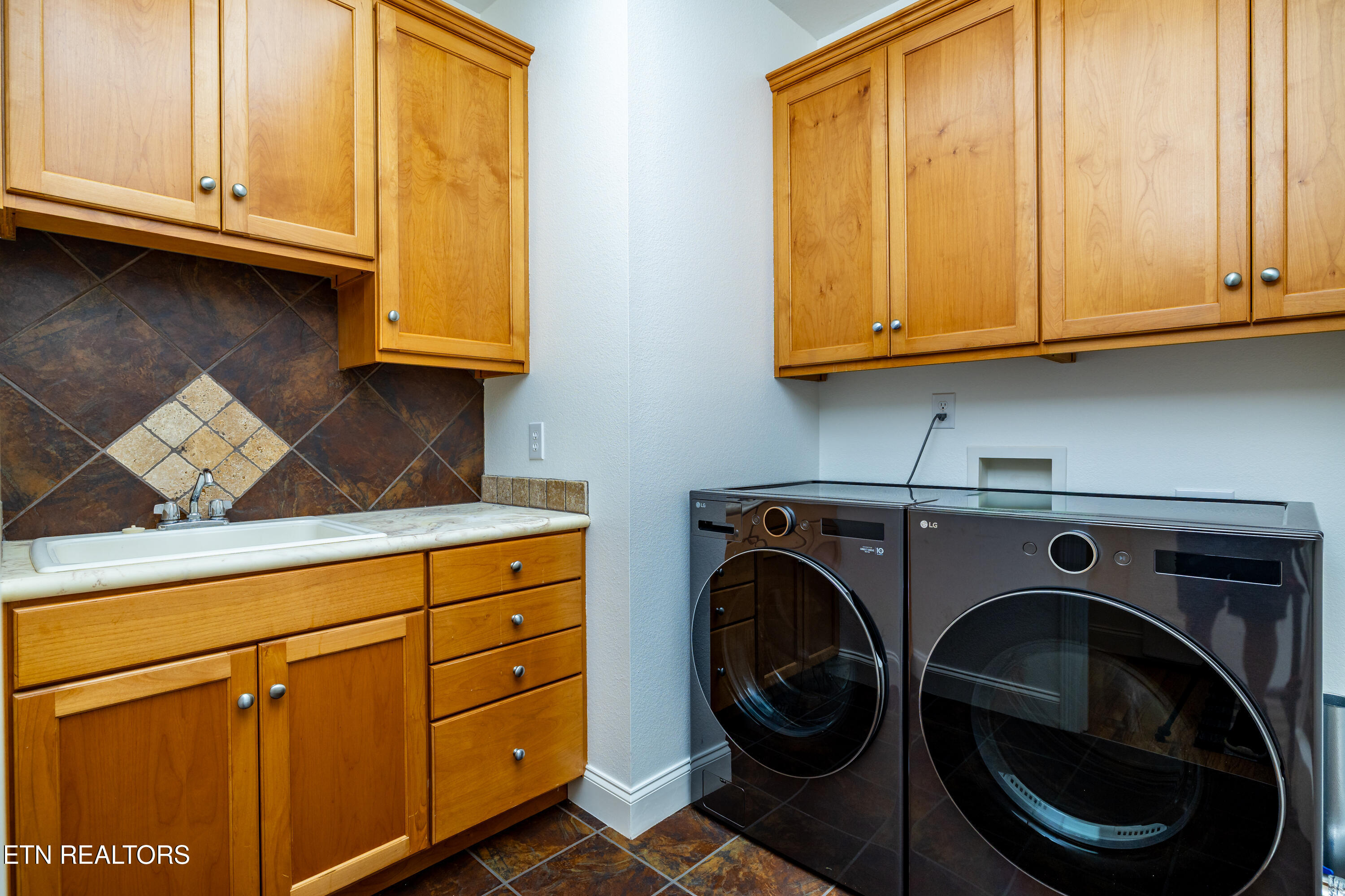 203 Heighton Court Alcoa TN 37701