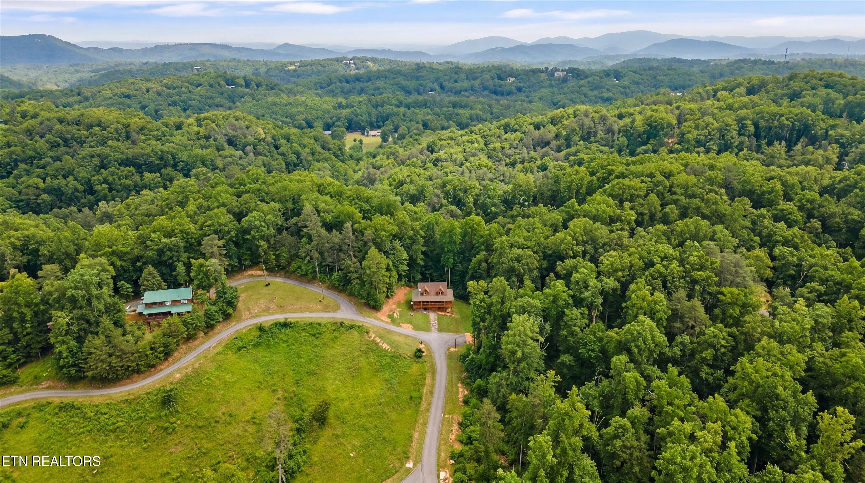 2171 Bause Watson Lane Gatlinburg TN 37738