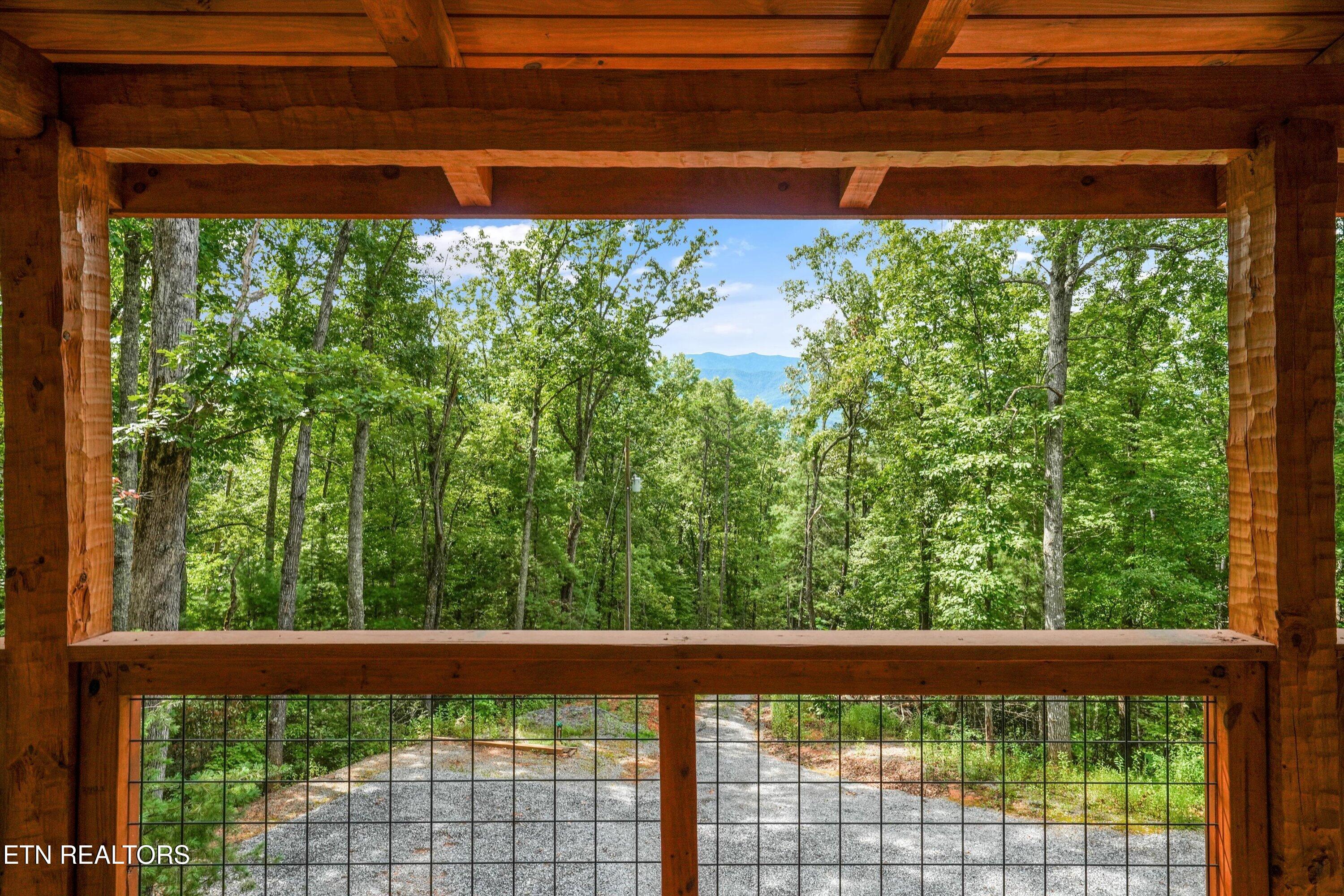 2171 Bause Watson Lane Gatlinburg TN 37738