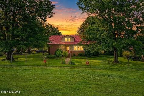1245 Paint Rock Valley Road Philadelphia TN 37846