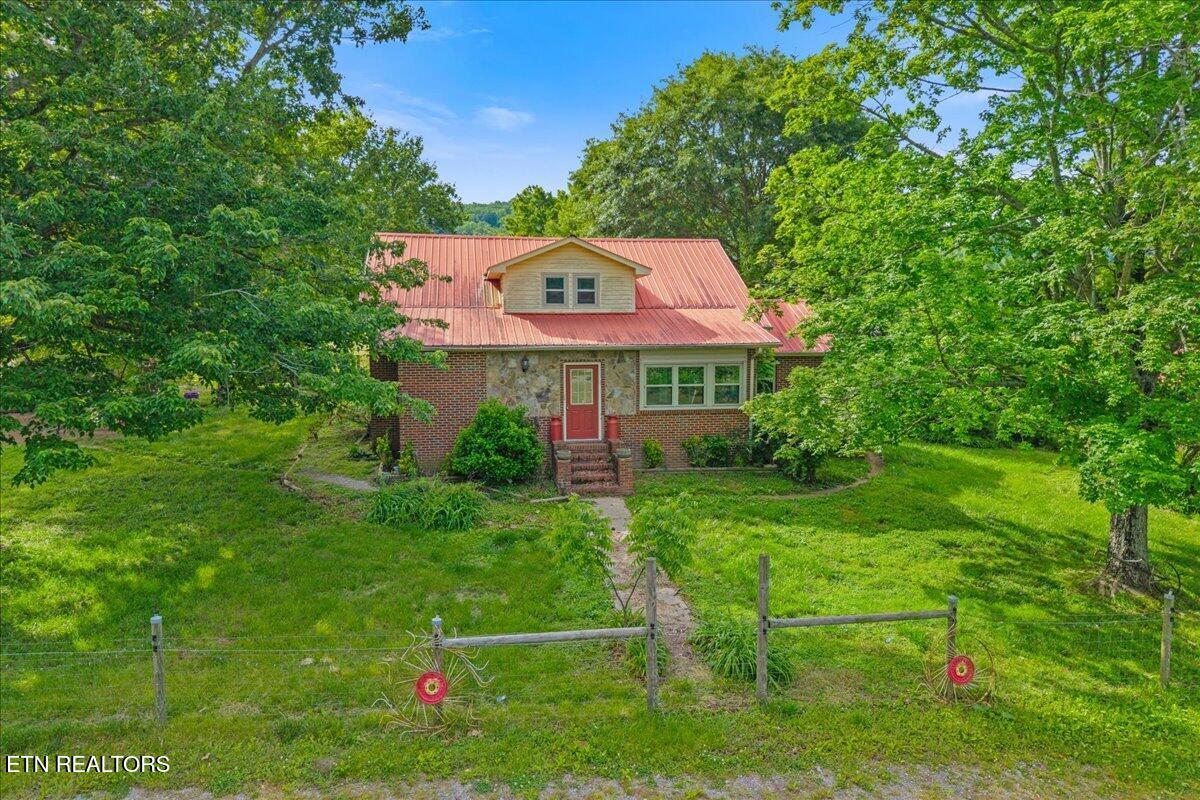 1245 Paint Rock Valley Road Philadelphia TN 37846