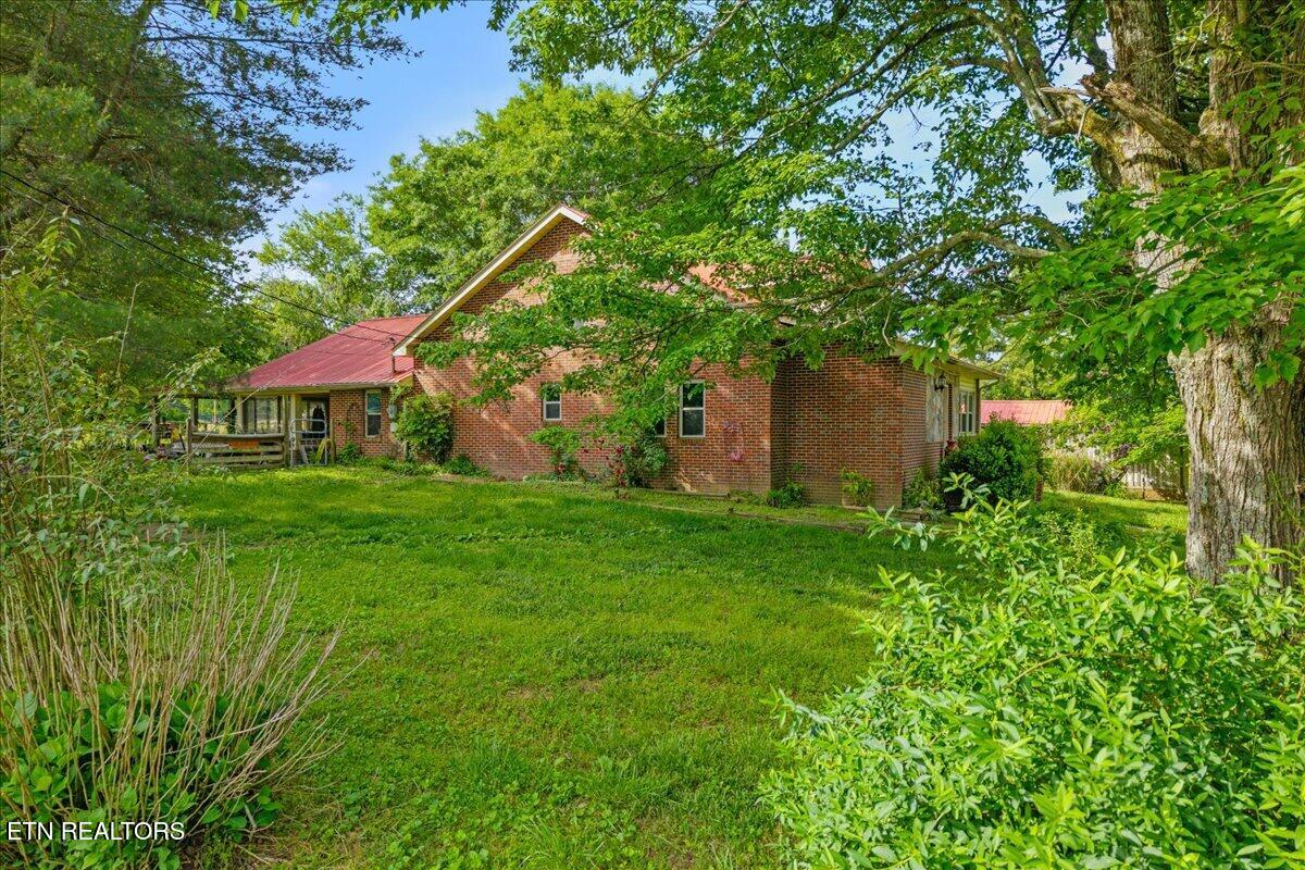 1245 Paint Rock Valley Road Philadelphia TN 37846