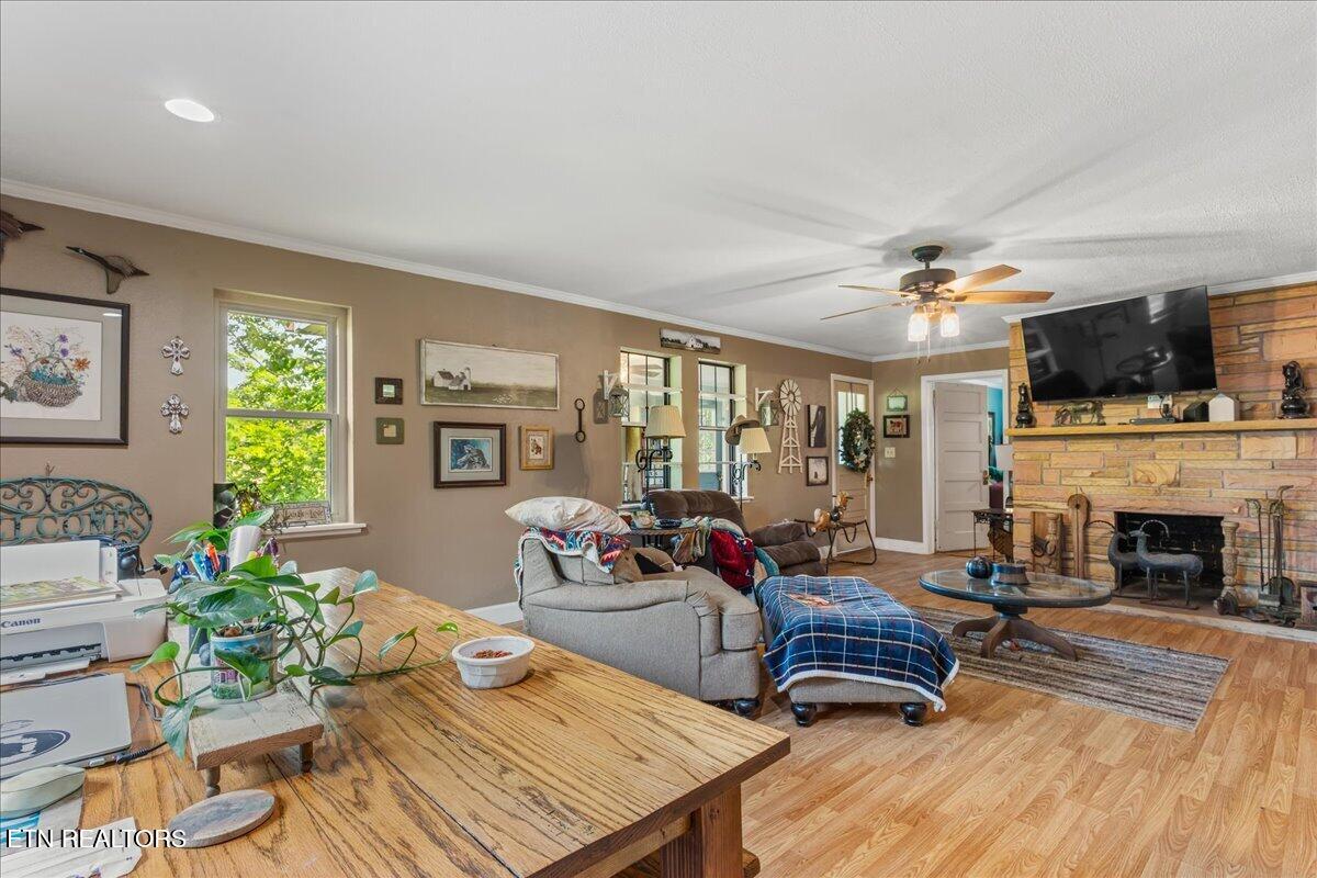 1245 Paint Rock Valley Road Philadelphia TN 37846