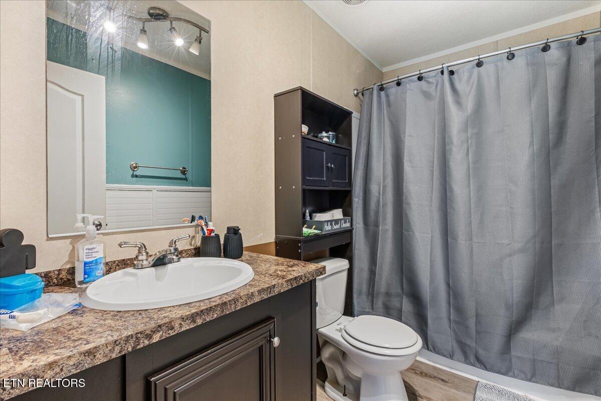 1245 Paint Rock Valley Road Philadelphia TN 37846