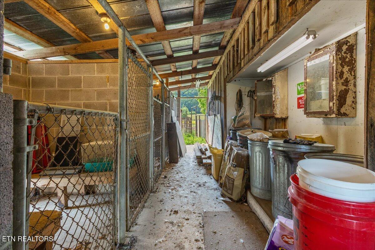 1245 Paint Rock Valley Road Philadelphia TN 37846