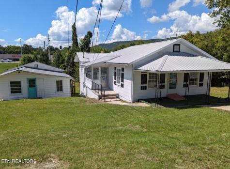 116 Flanders Avenue Harriman TN 37748
