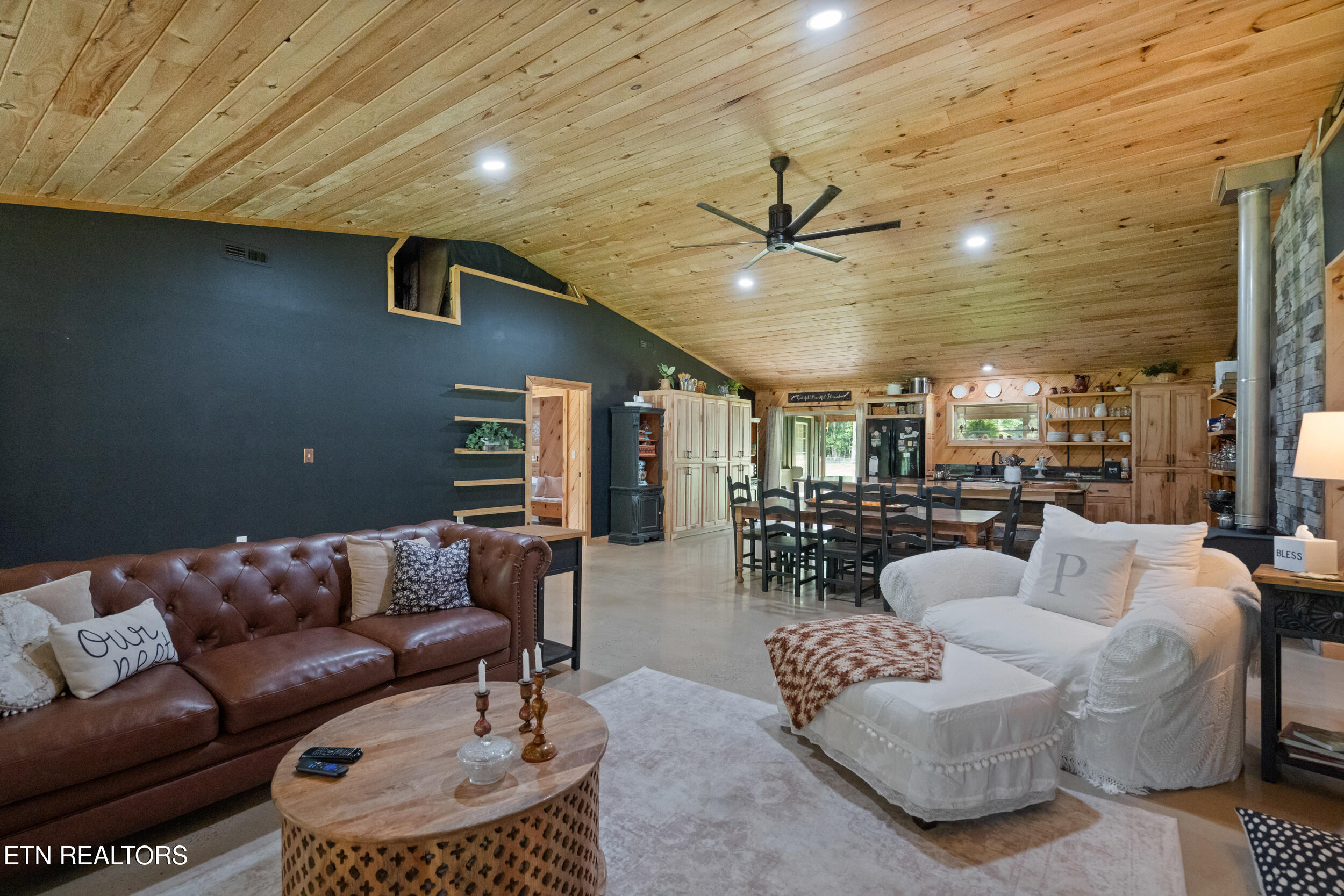 904 Meadows Drive Spencer TN 38585