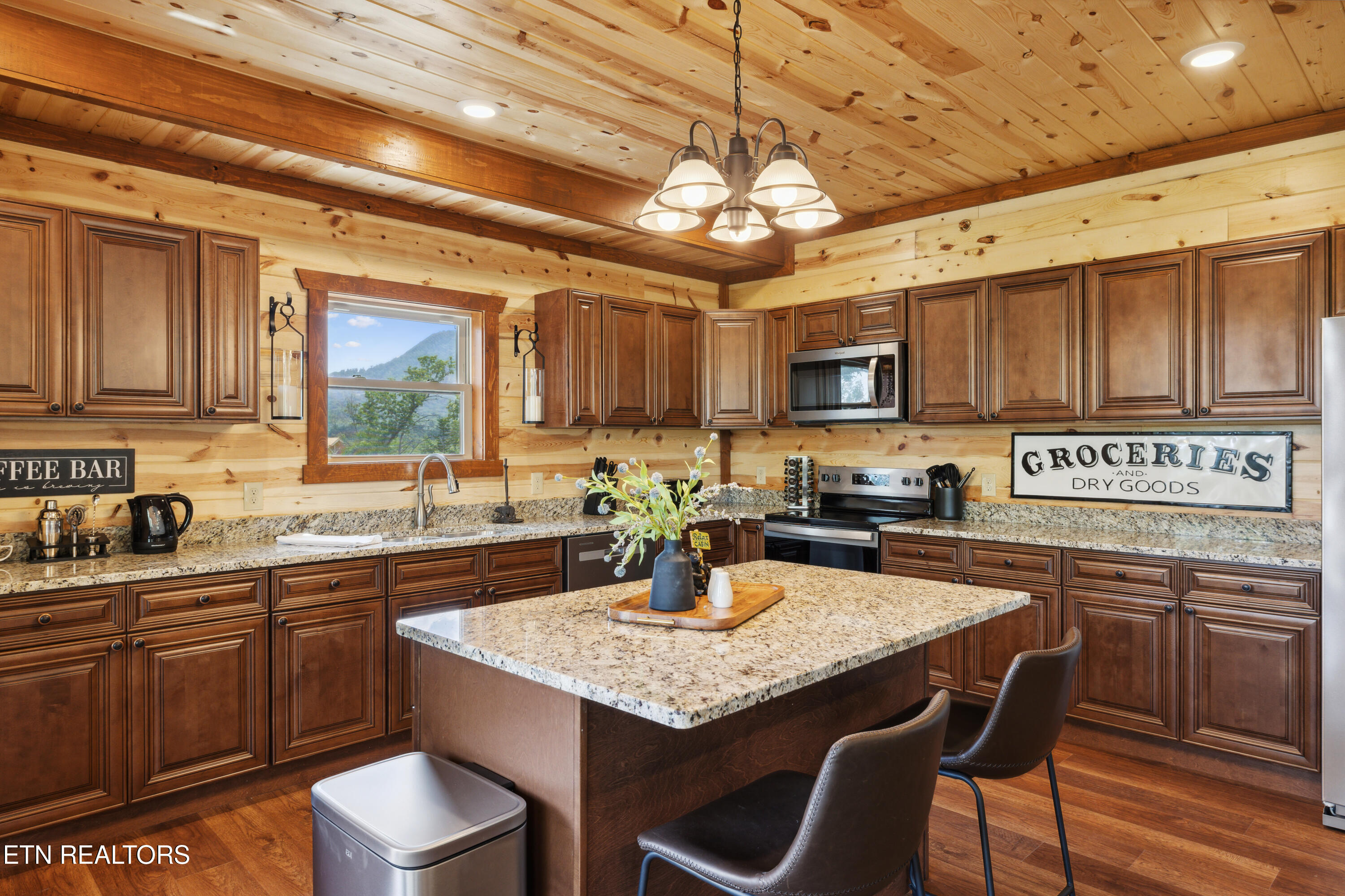 782 Bethlehem Way Sevierville TN 37876