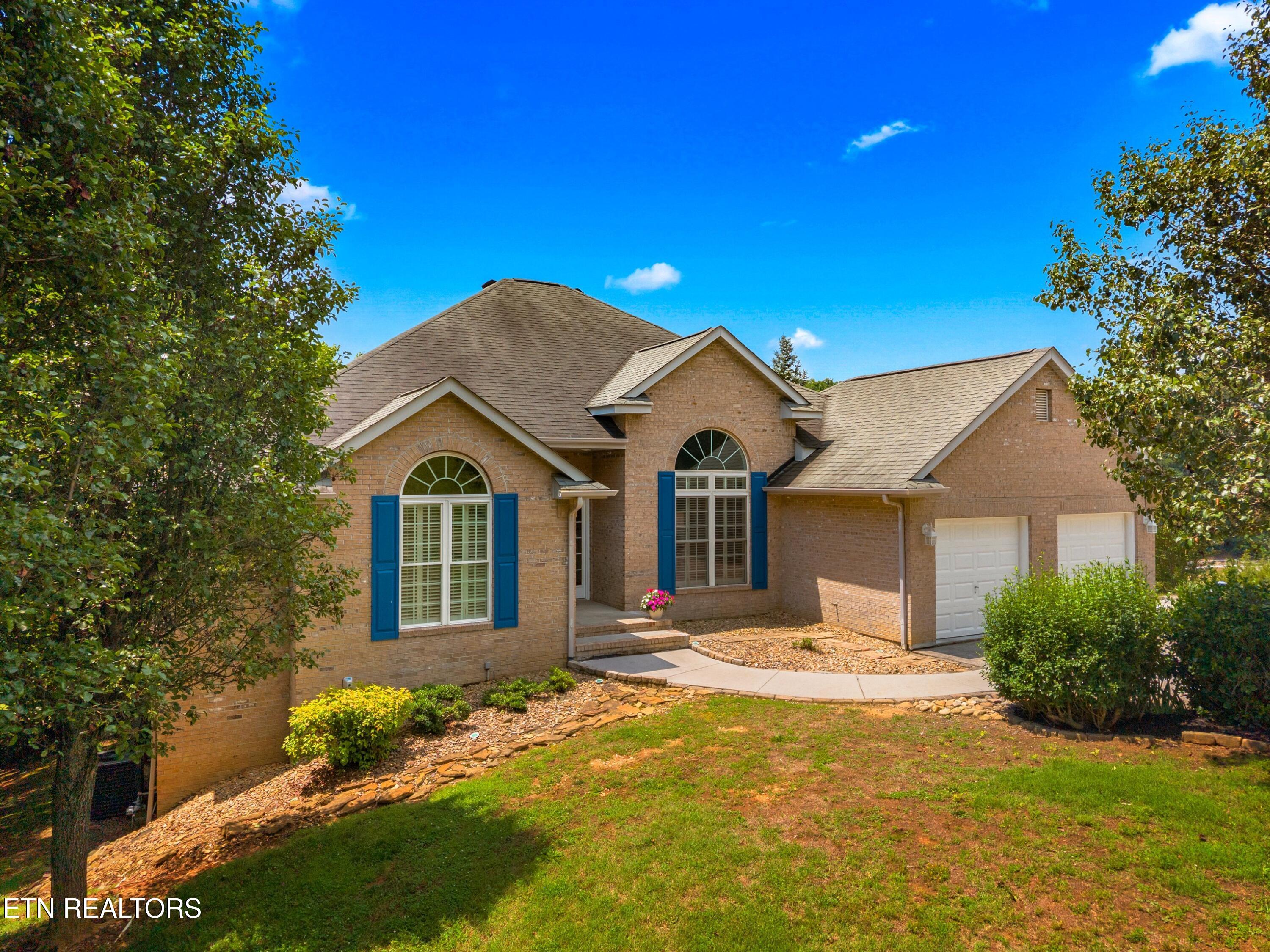 211 Mariners Way Dandridge TN 37725