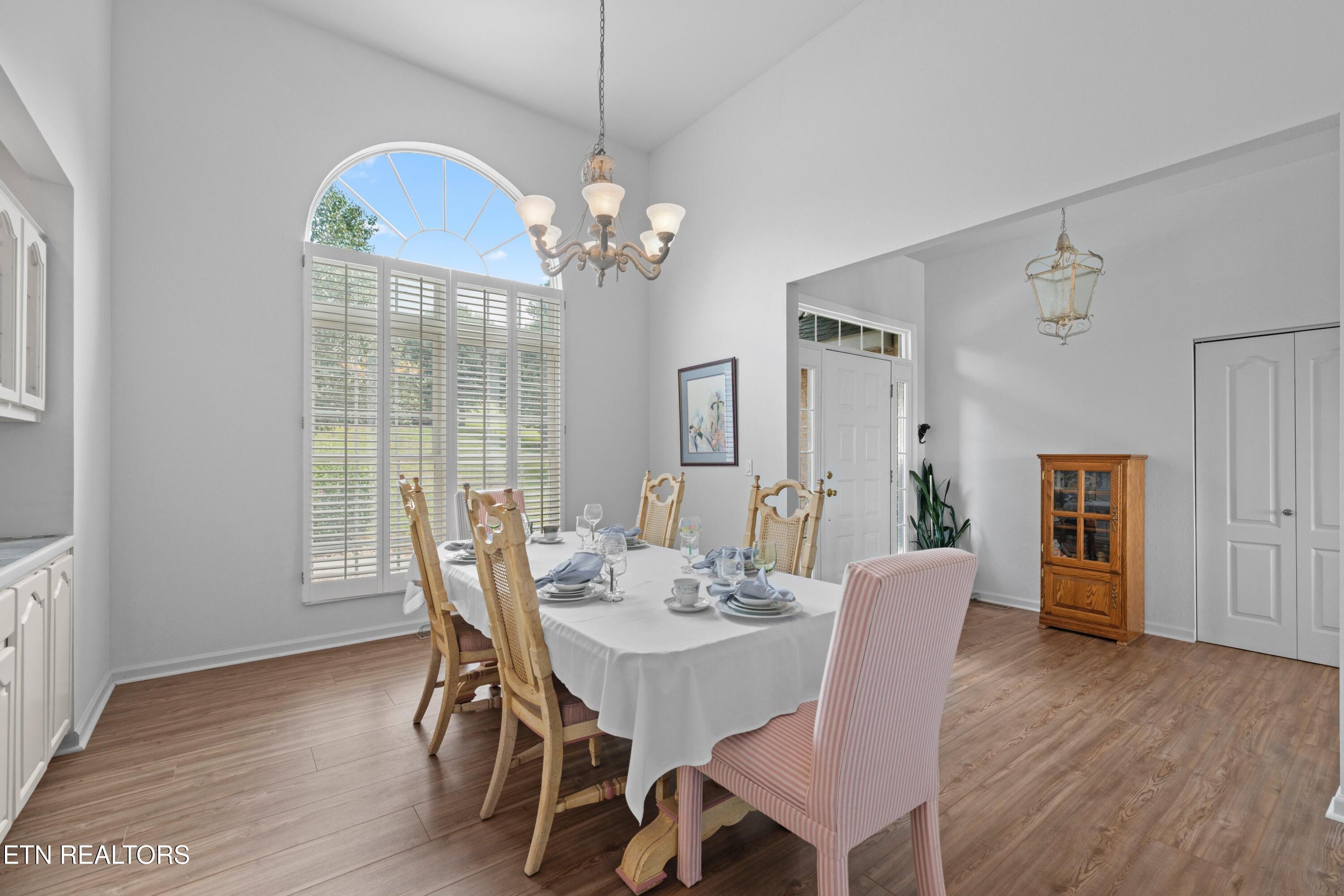 211 Mariners Way Dandridge TN 37725