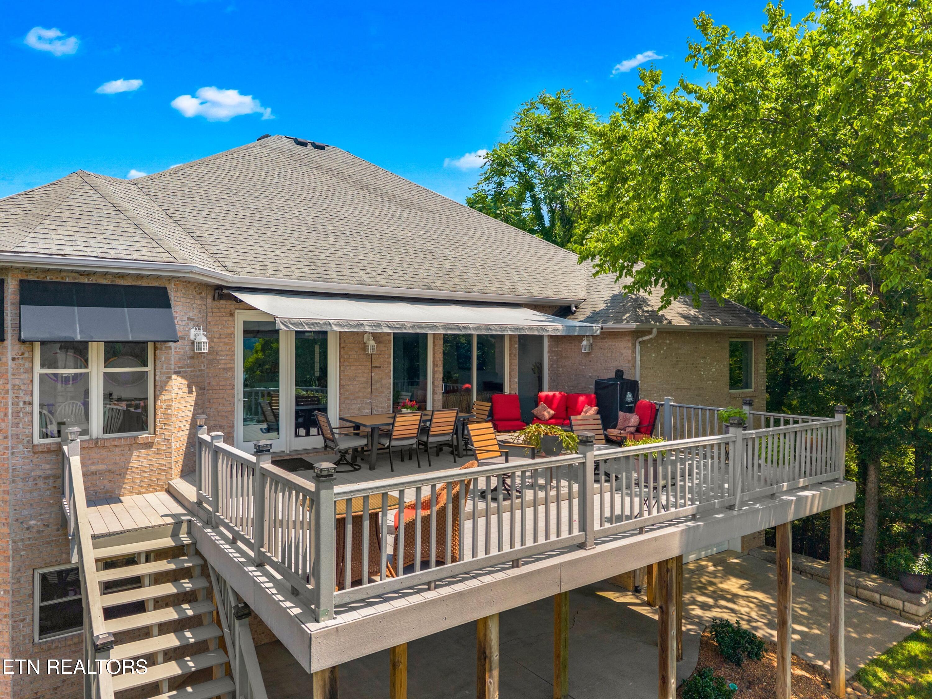 211 Mariners Way Dandridge TN 37725