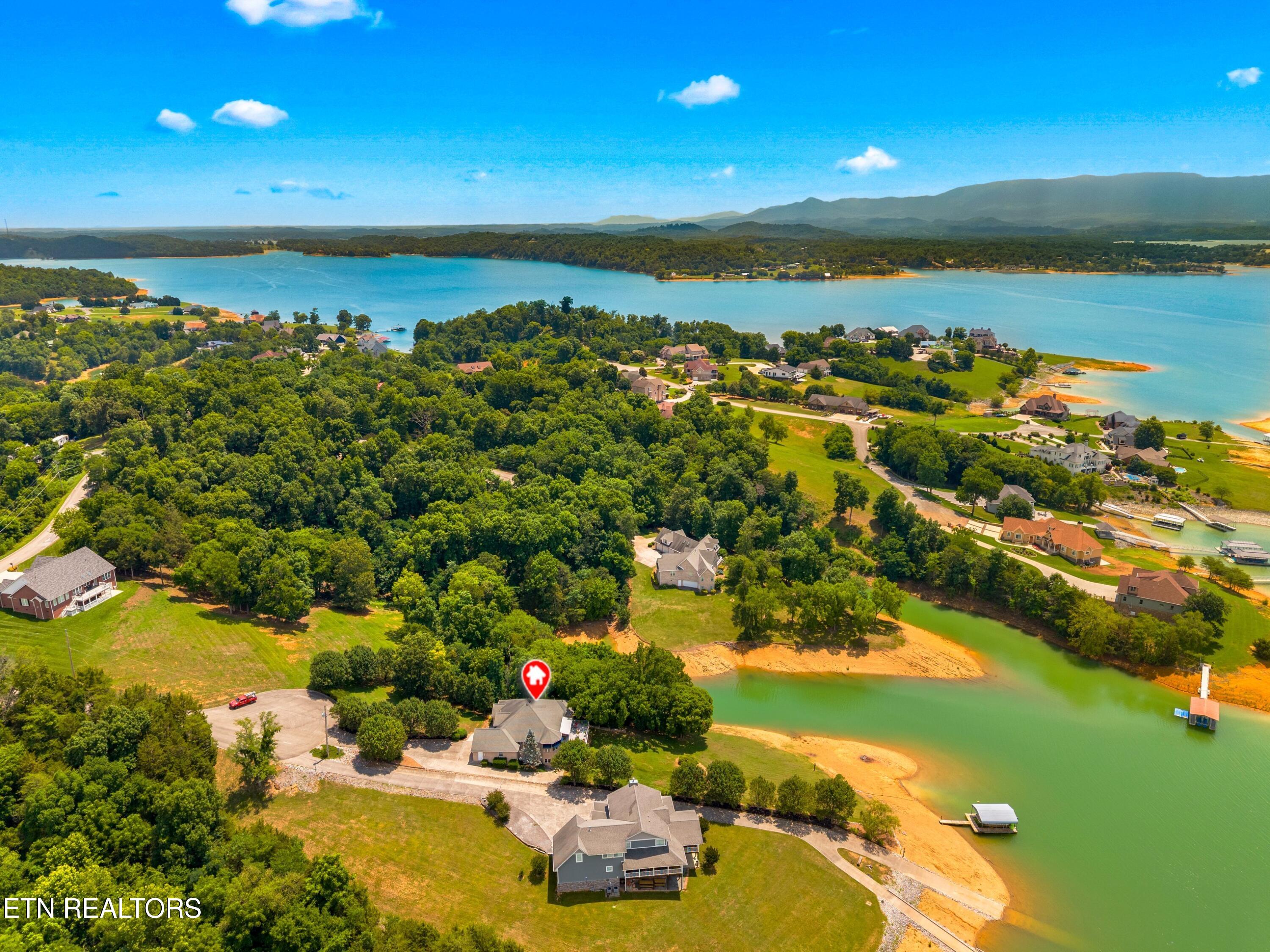 211 Mariners Way Dandridge TN 37725