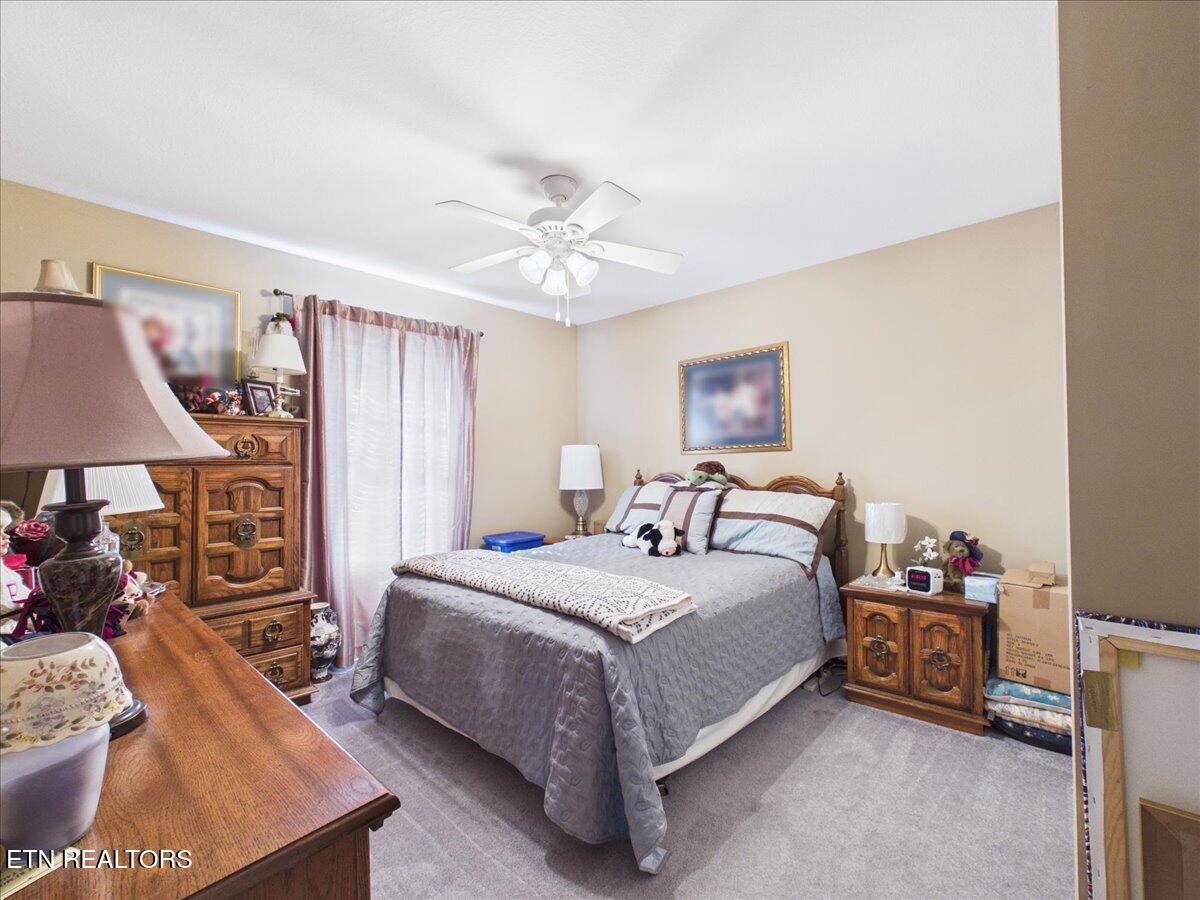 950 S. Coolidge Road Lafollette TN 37766