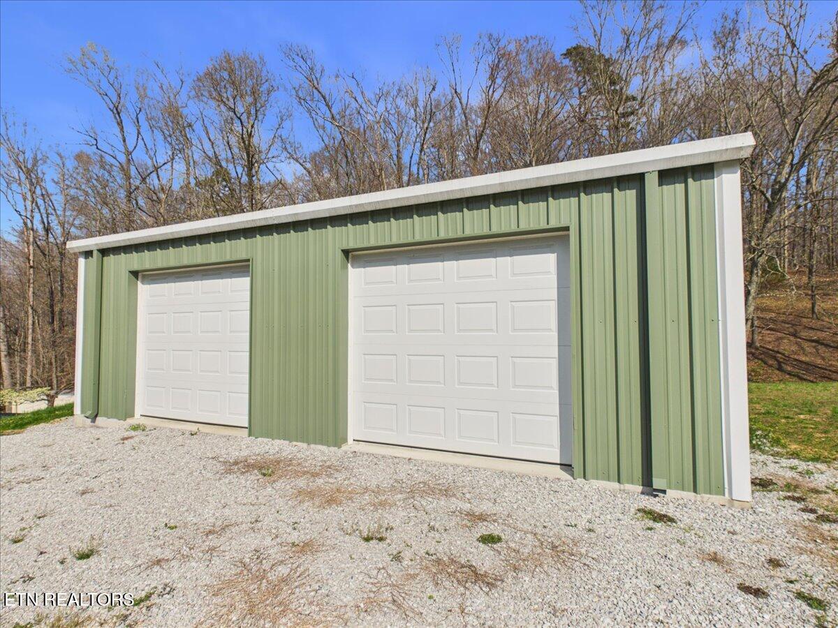 950 S. Coolidge Road Lafollette TN 37766