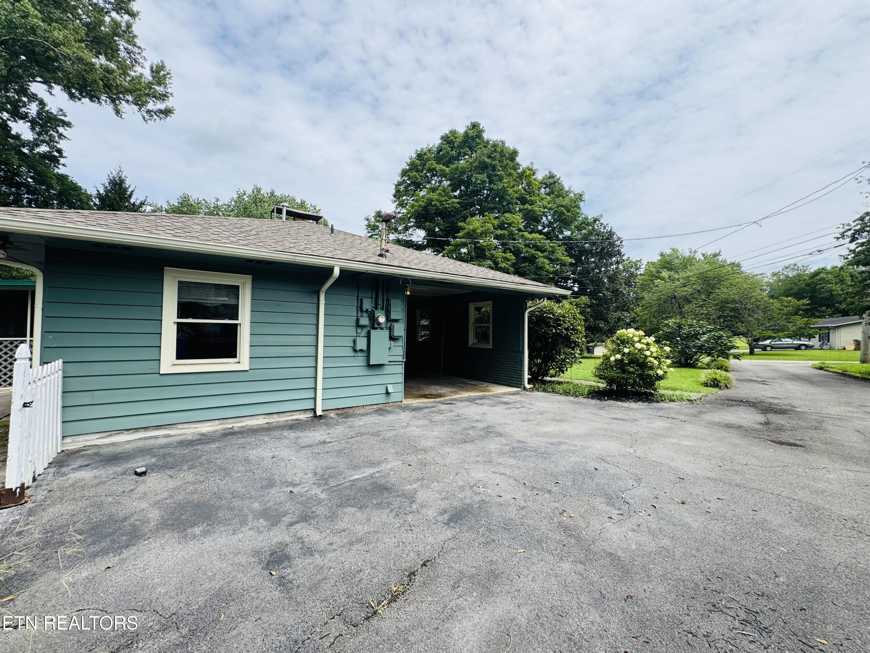 7313 Stockton Drive Knoxville TN 37909