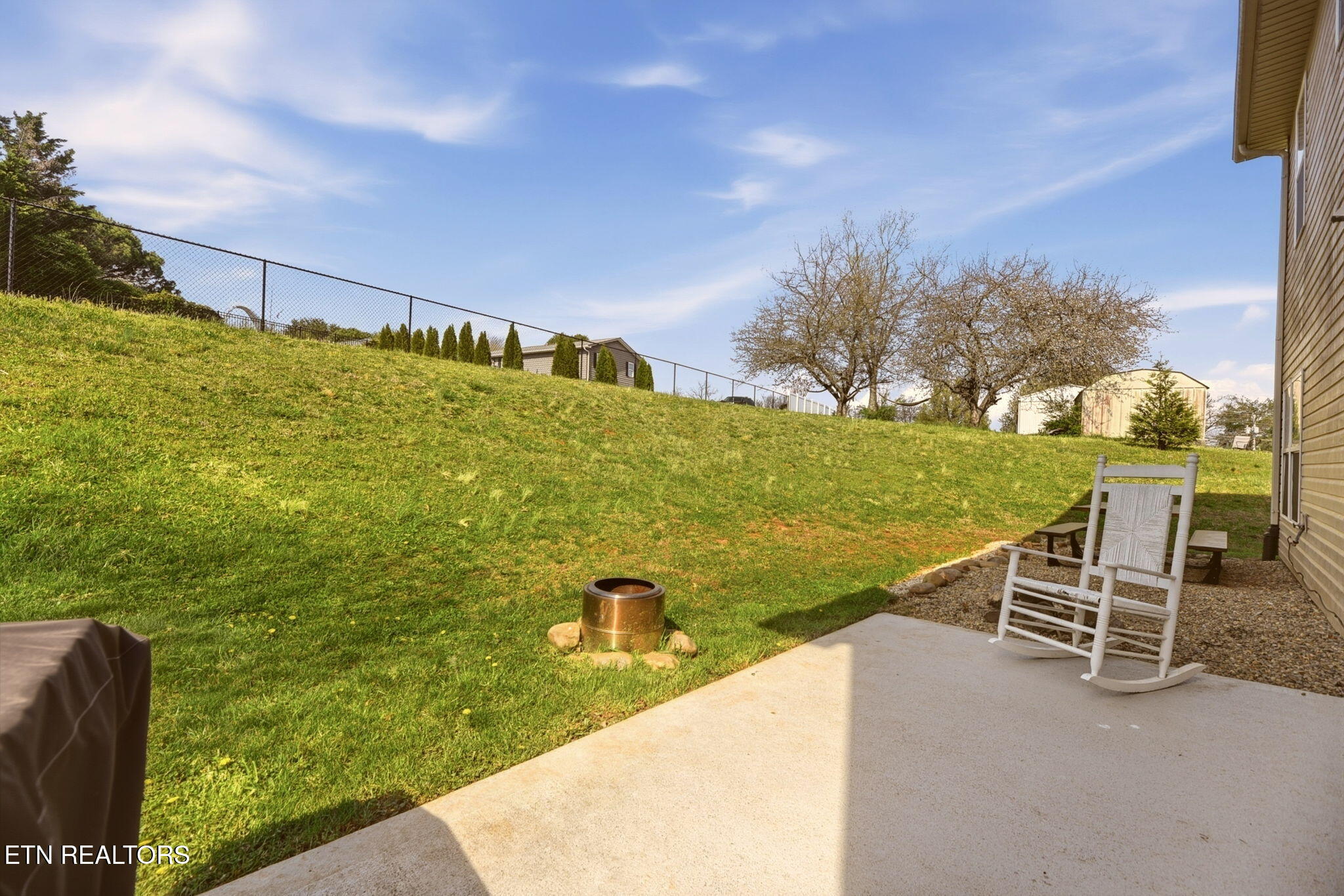 1632 Autumn Brook Drive Maryville TN 37801