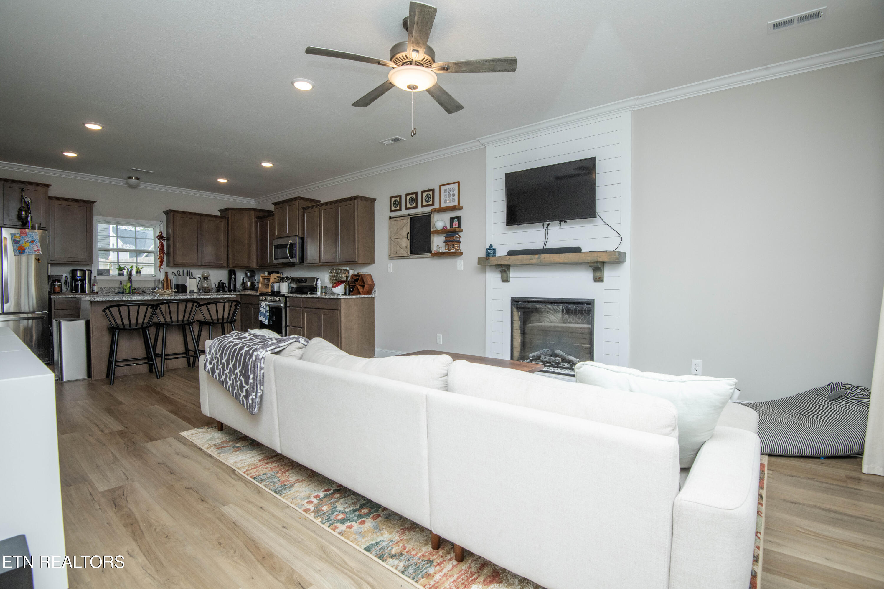7735 Honey Oaks Road Corryton TN 37721