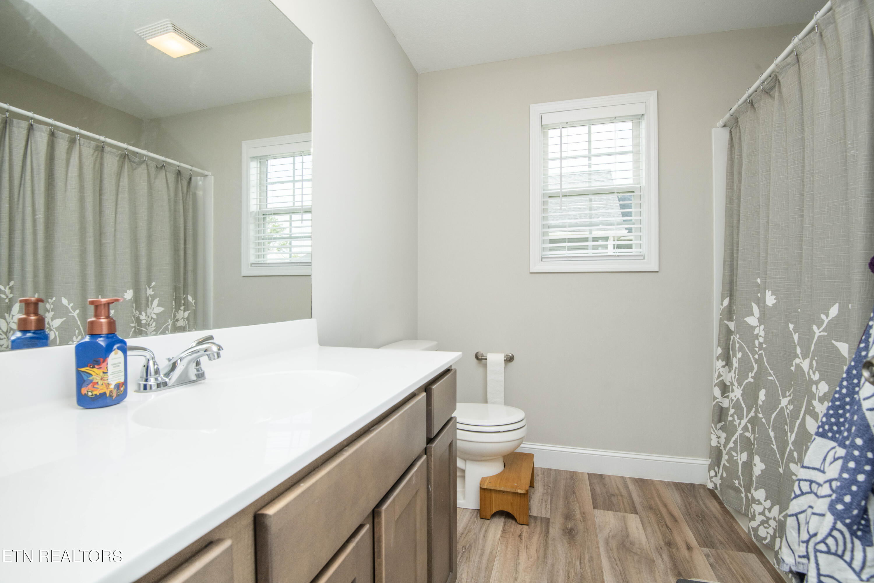 7735 Honey Oaks Road Corryton TN 37721