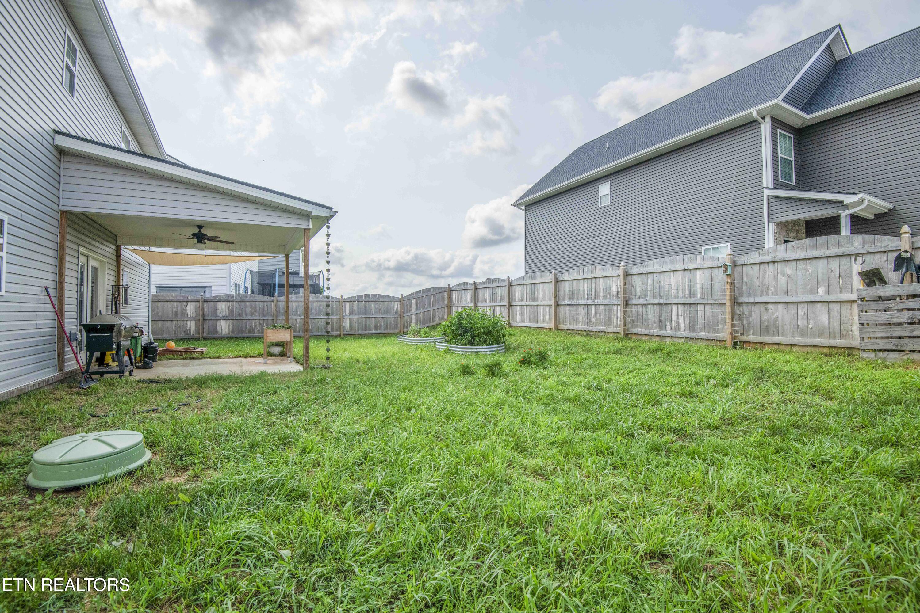 7735 Honey Oaks Road Corryton TN 37721