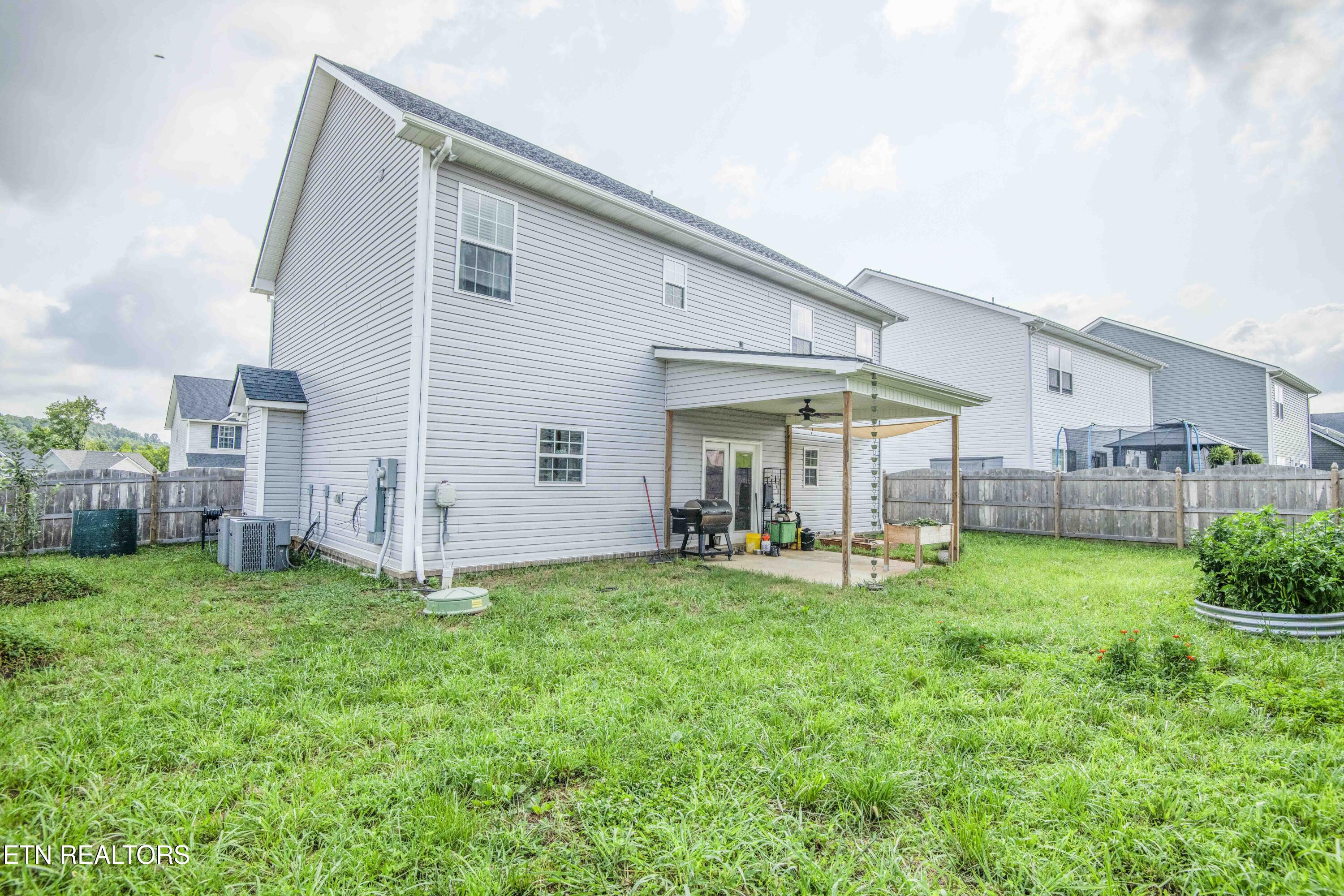 7735 Honey Oaks Road Corryton TN 37721