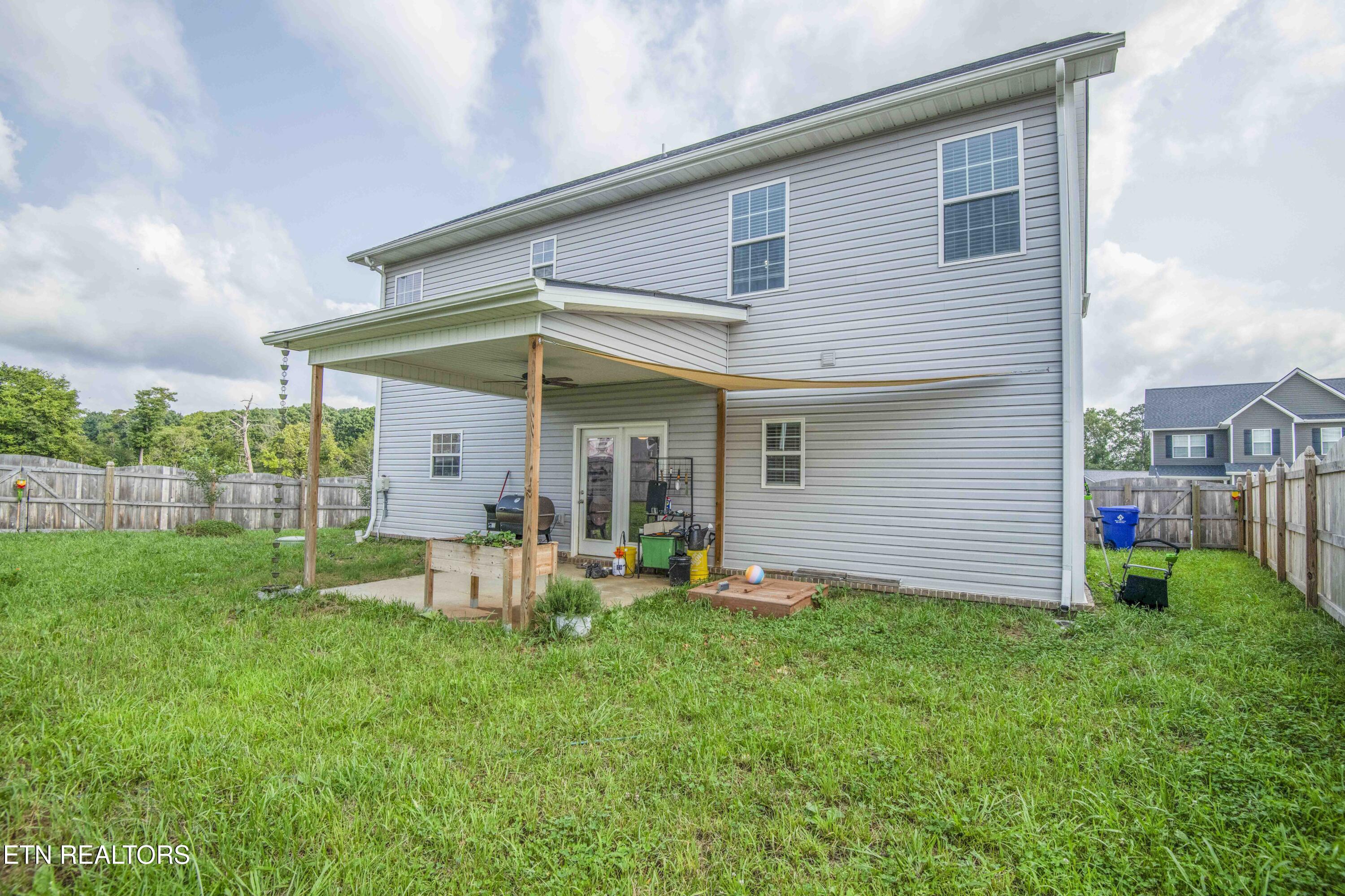 7735 Honey Oaks Road Corryton TN 37721