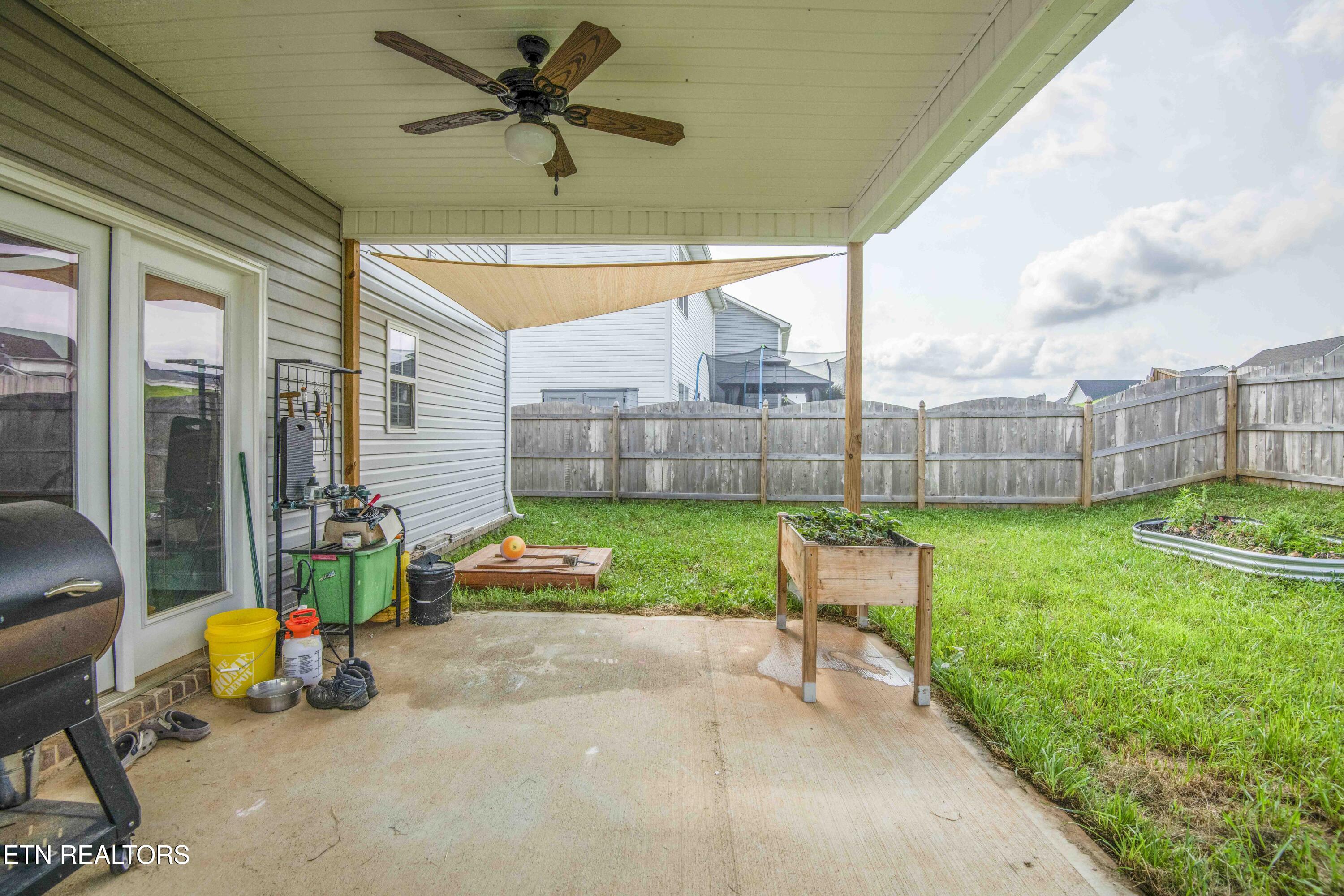 7735 Honey Oaks Road Corryton TN 37721