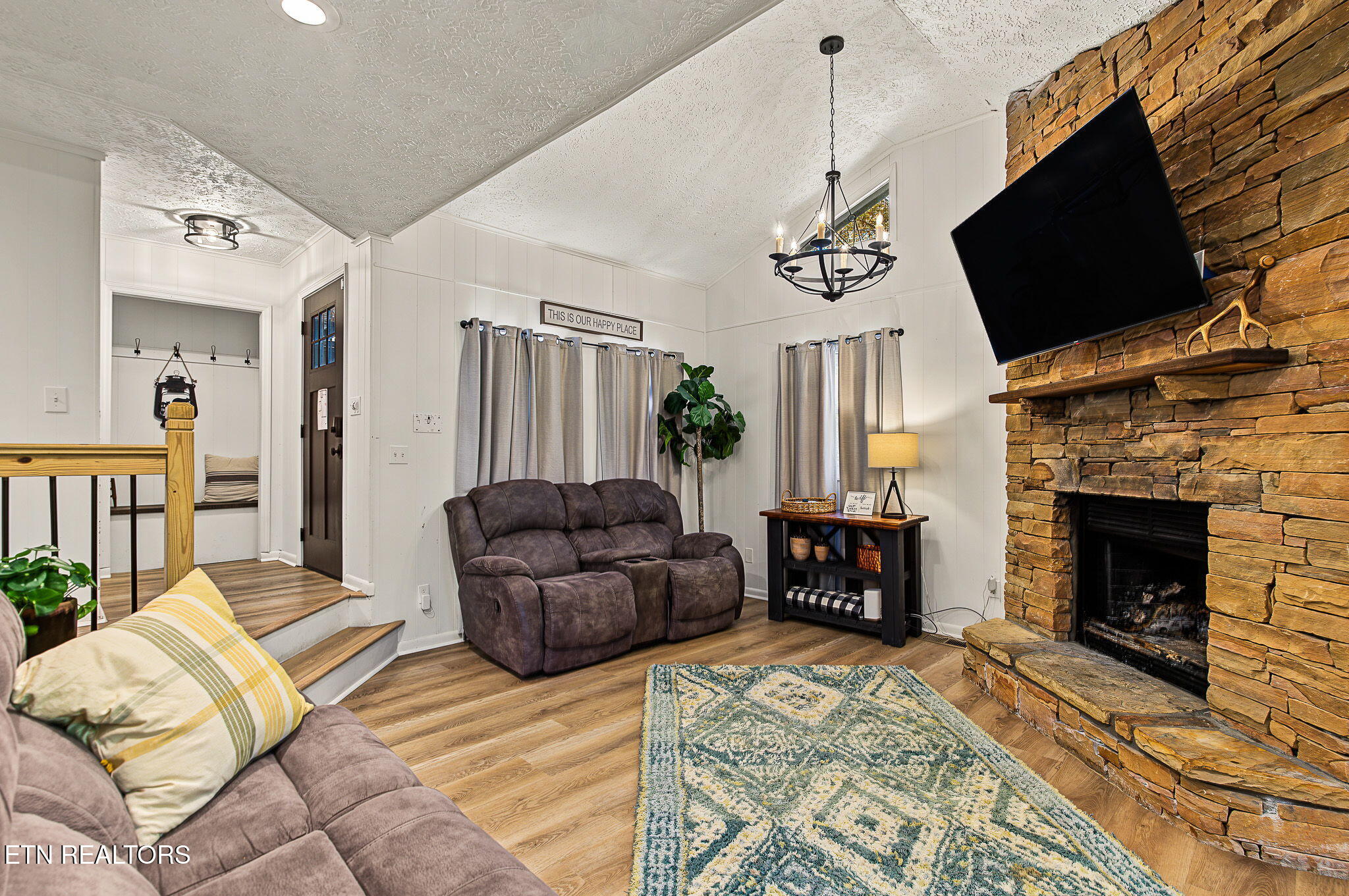 1610 Walker Trail Sevierville TN 37876