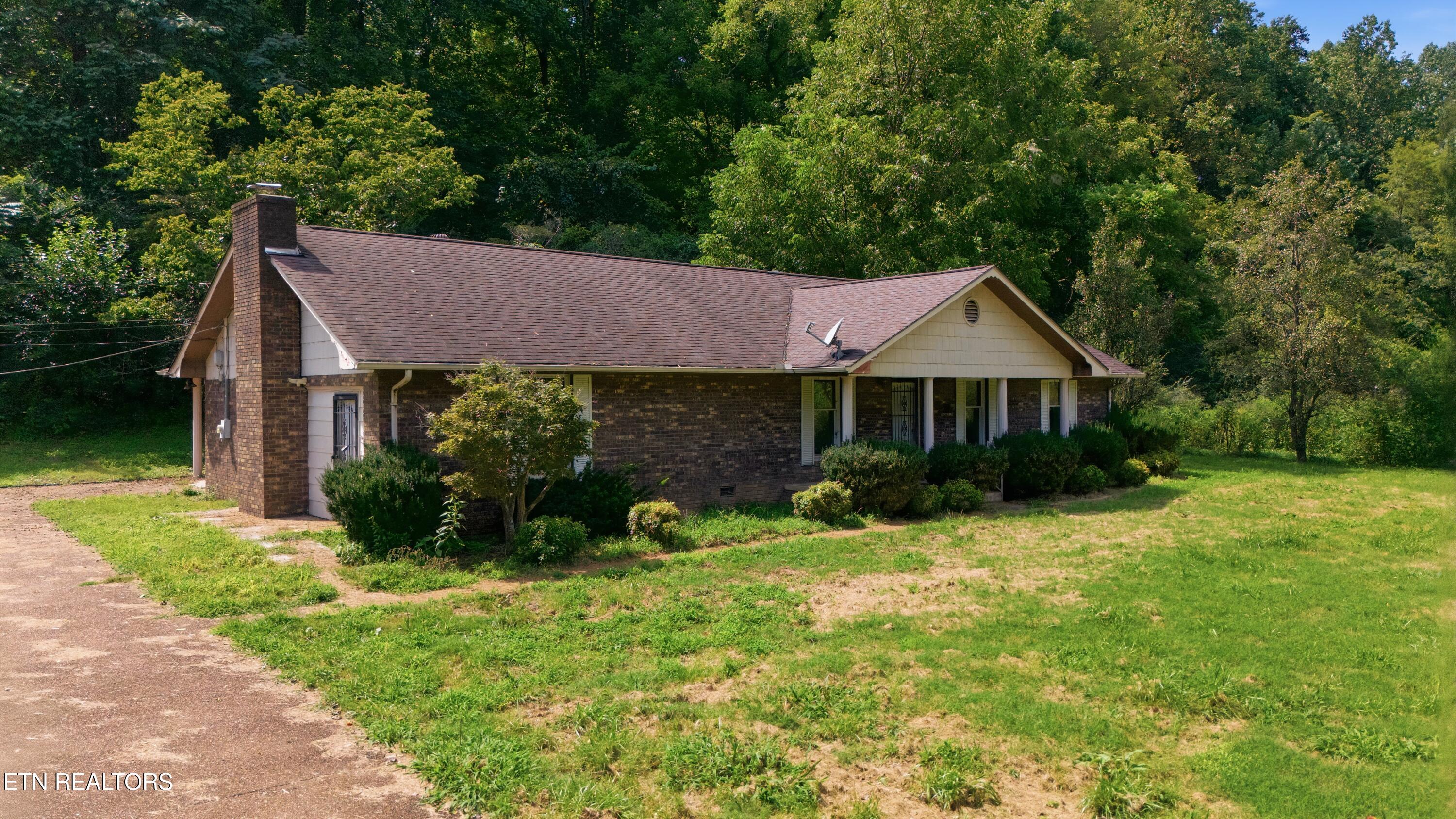 1588 Tn-116 Caryville TN 37714