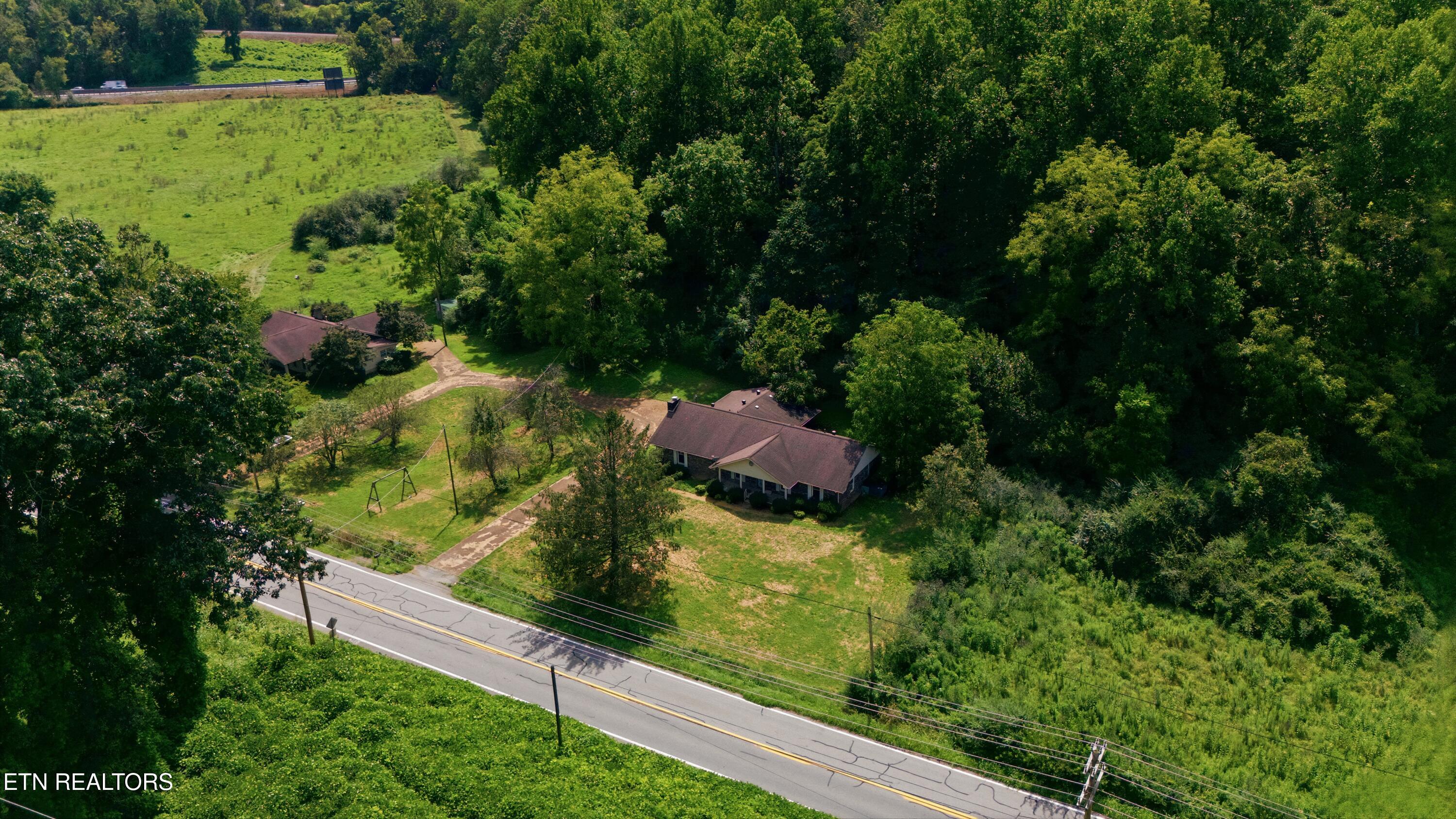 1588 Tn-116 Caryville TN 37714