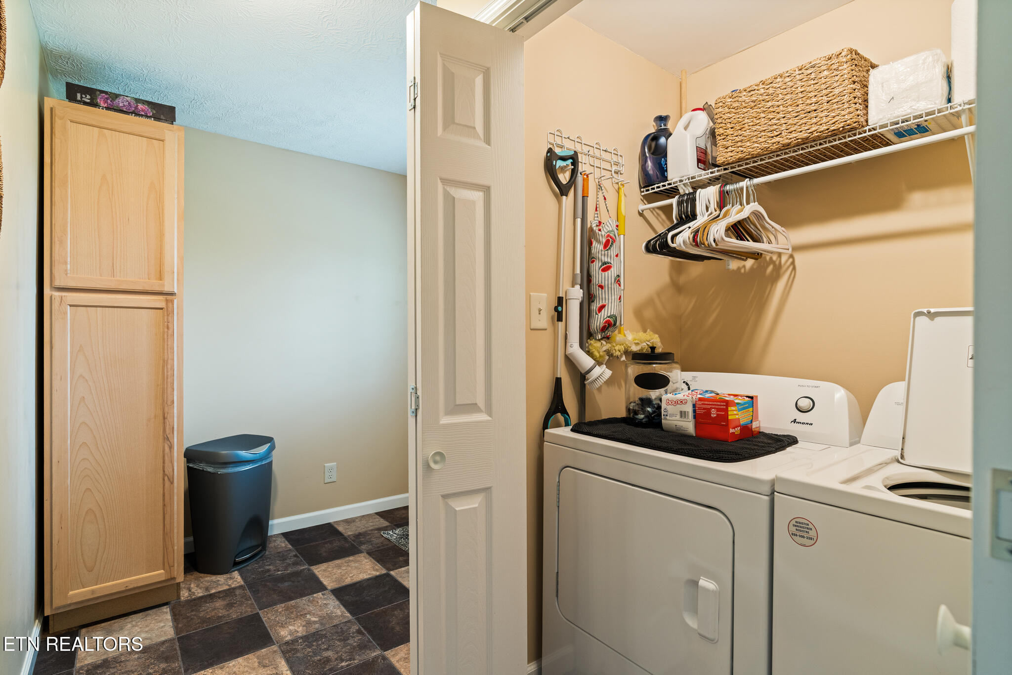 5145 Cedar Church Lane Greenback TN 37742