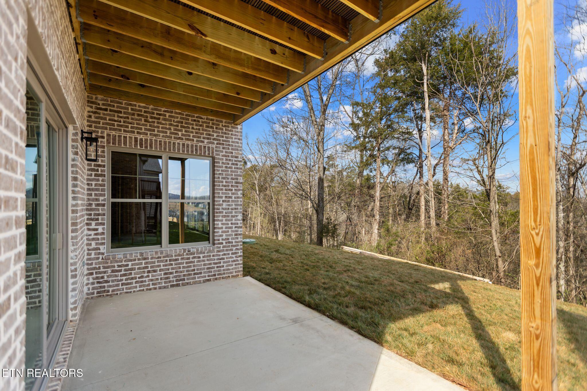 2260 Misty Mountain Circle Knoxville TN 37932