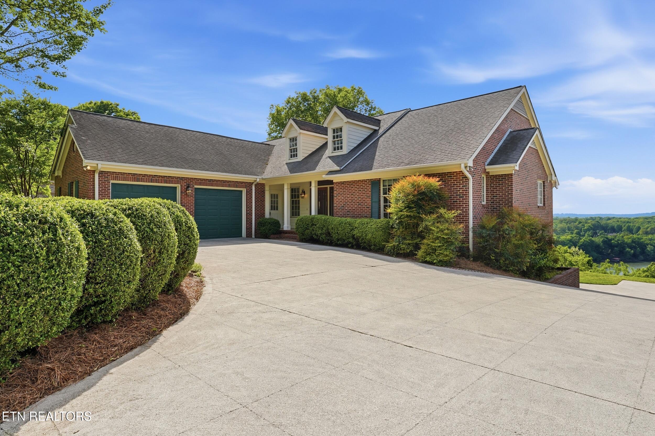 633 Fort Hill Street Loudon TN 37774