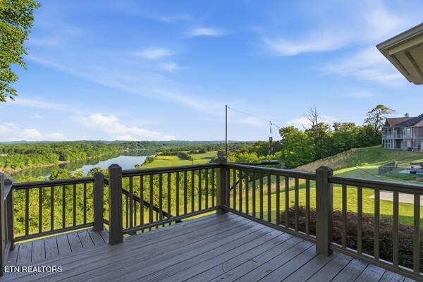 633 Fort Hill Street Loudon TN 37774