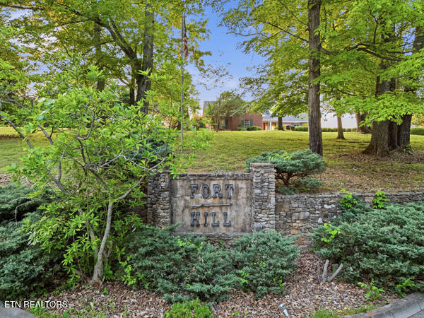 633 Fort Hill Street Loudon TN 37774